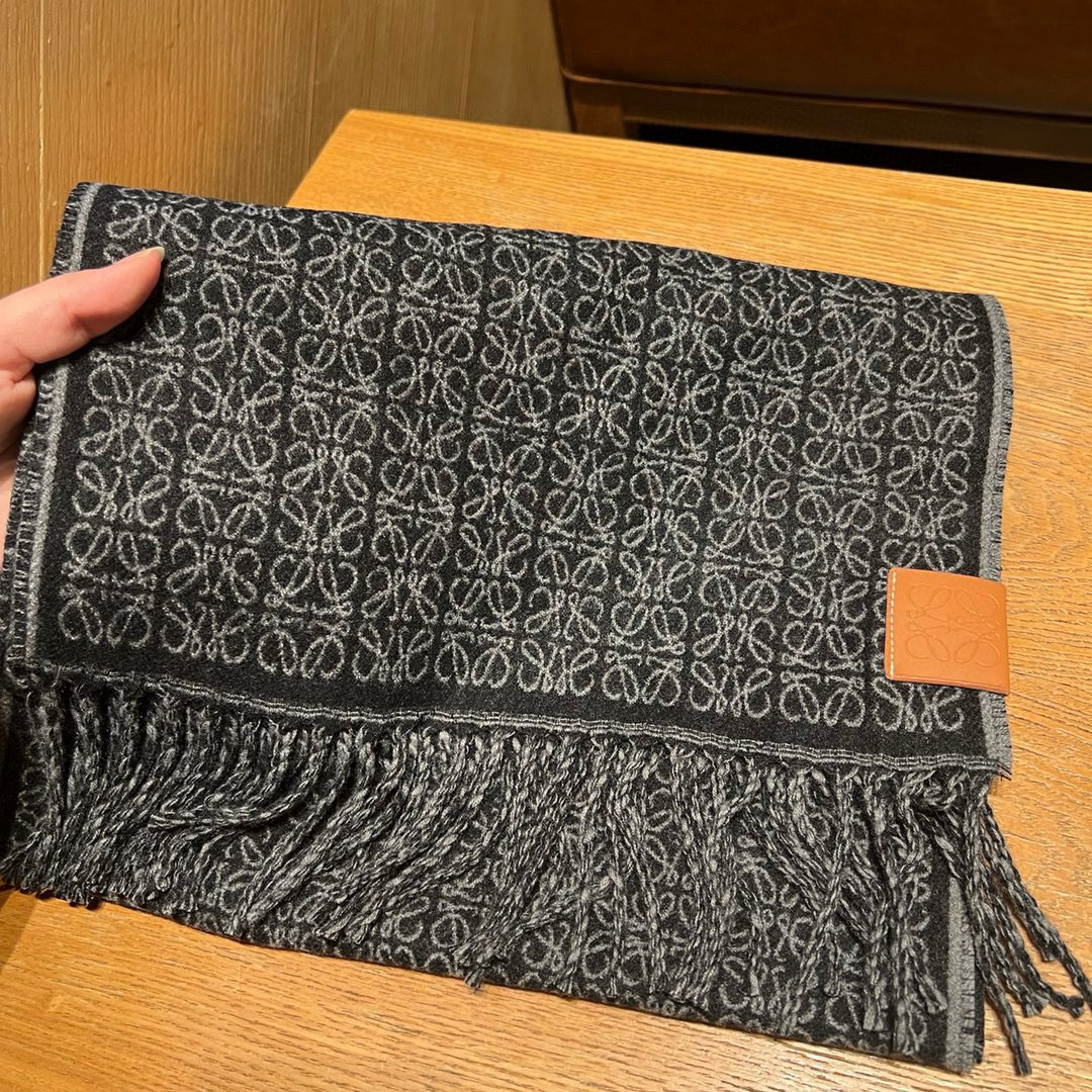 男士福利顶级原单中性款‼️罗意威很幸運拿到這個品牌的東西，真的不多見，很少在國內做訂單，款式真的少的可怜