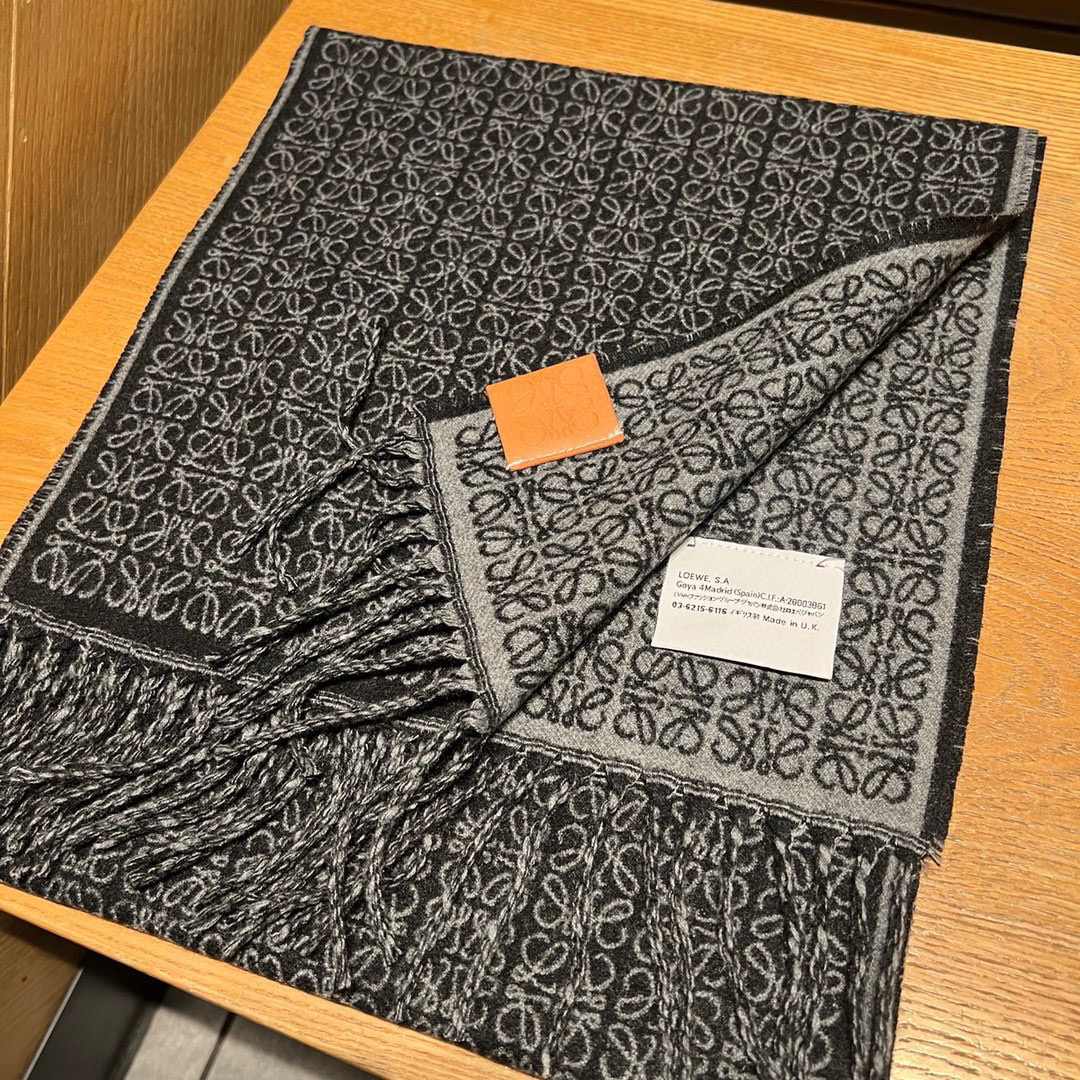 男士福利顶级原单中性款‼️罗意威很幸運拿到這個品牌的東西，真的不多見，很少在國內做訂單，款式真的少的可怜