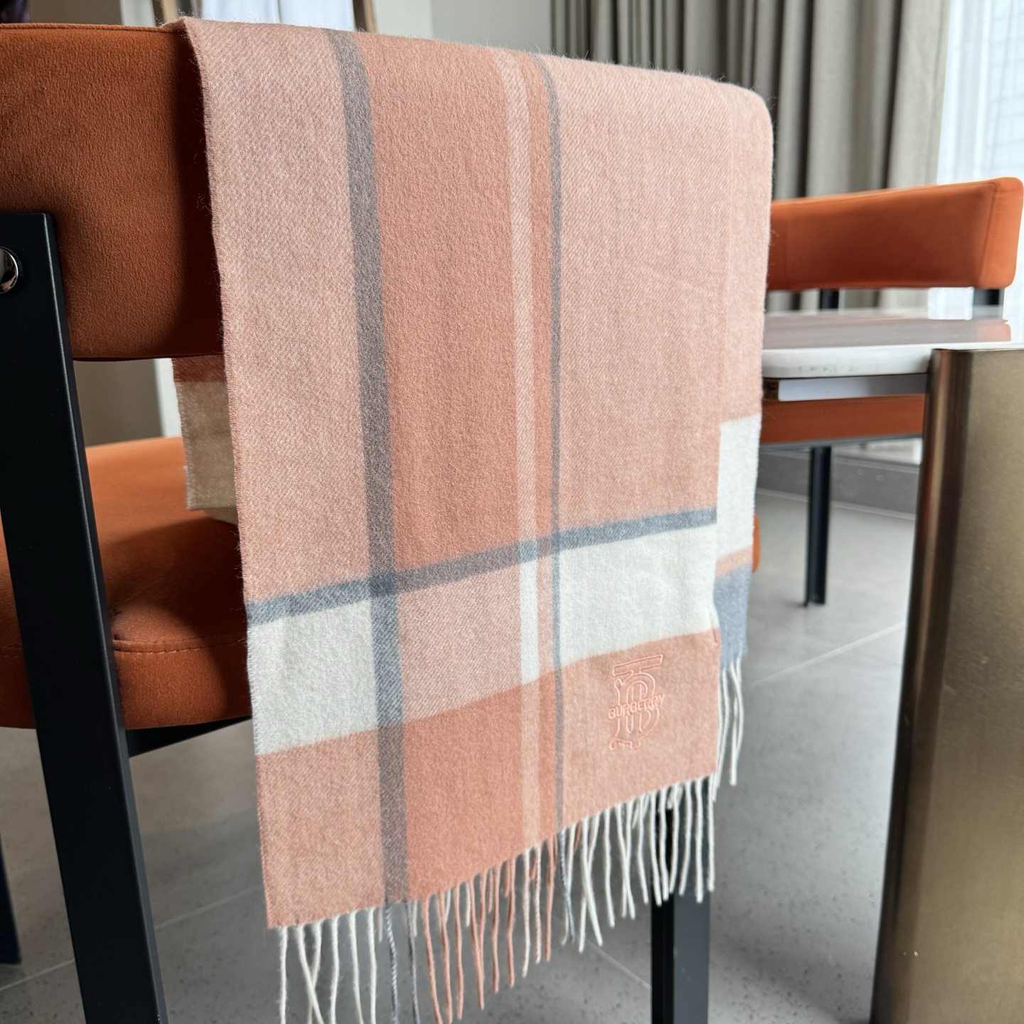 巴宝莉 【男女围巾】怒赞自留，难得的高端男款！家属福利！非常正的围巾~面料大爱，非常柔软细腻舒服，轻度水