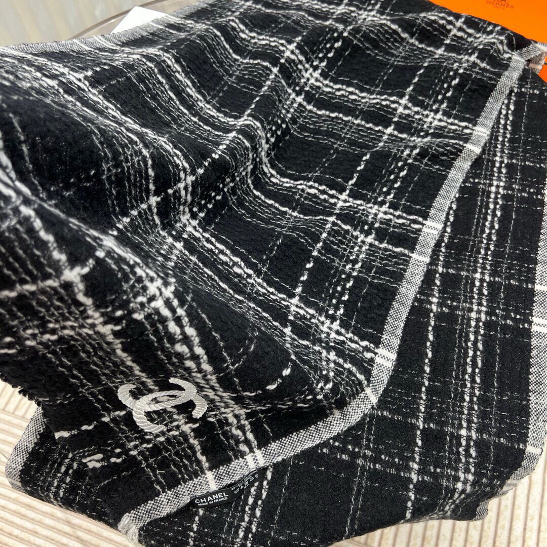 CHANEL羊绒长巾👏💙顶级原单正品旷世绝美【小香披肩】羊绒围巾，顶级高端货👼【绝对值得珍藏👍】👏香奈儿
