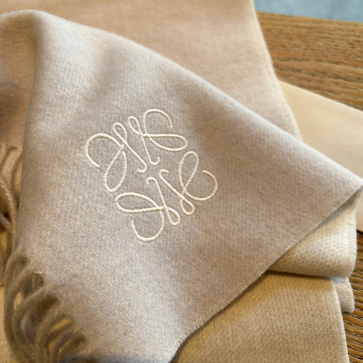 ❗️ Loewe罗意威今年最新的订单(讲真，送人自用百分推荐)SviP推荐(自留.品质绝对放心).真心觉