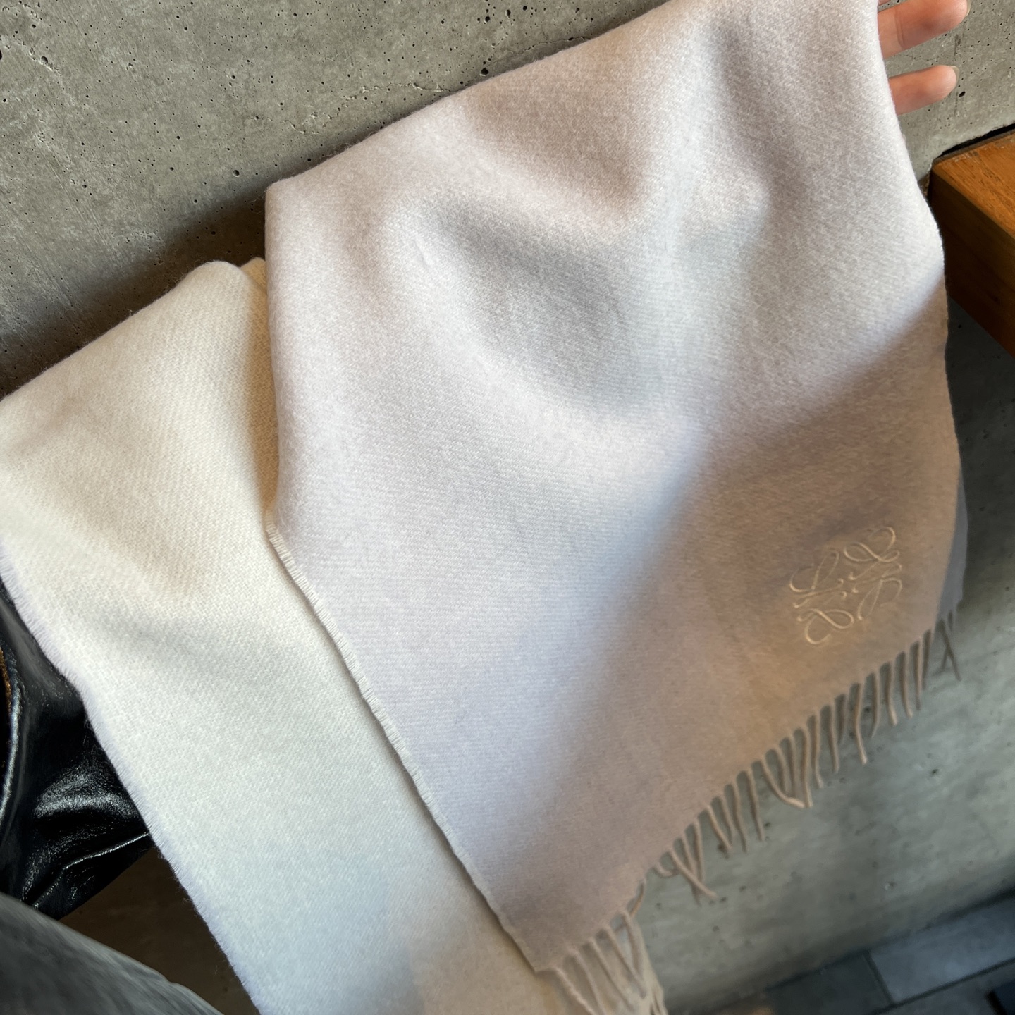 ❗️ Loewe罗意威今年最新的订单(讲真，送人自用百分推荐)SviP推荐(自留.品质绝对放心).真心觉