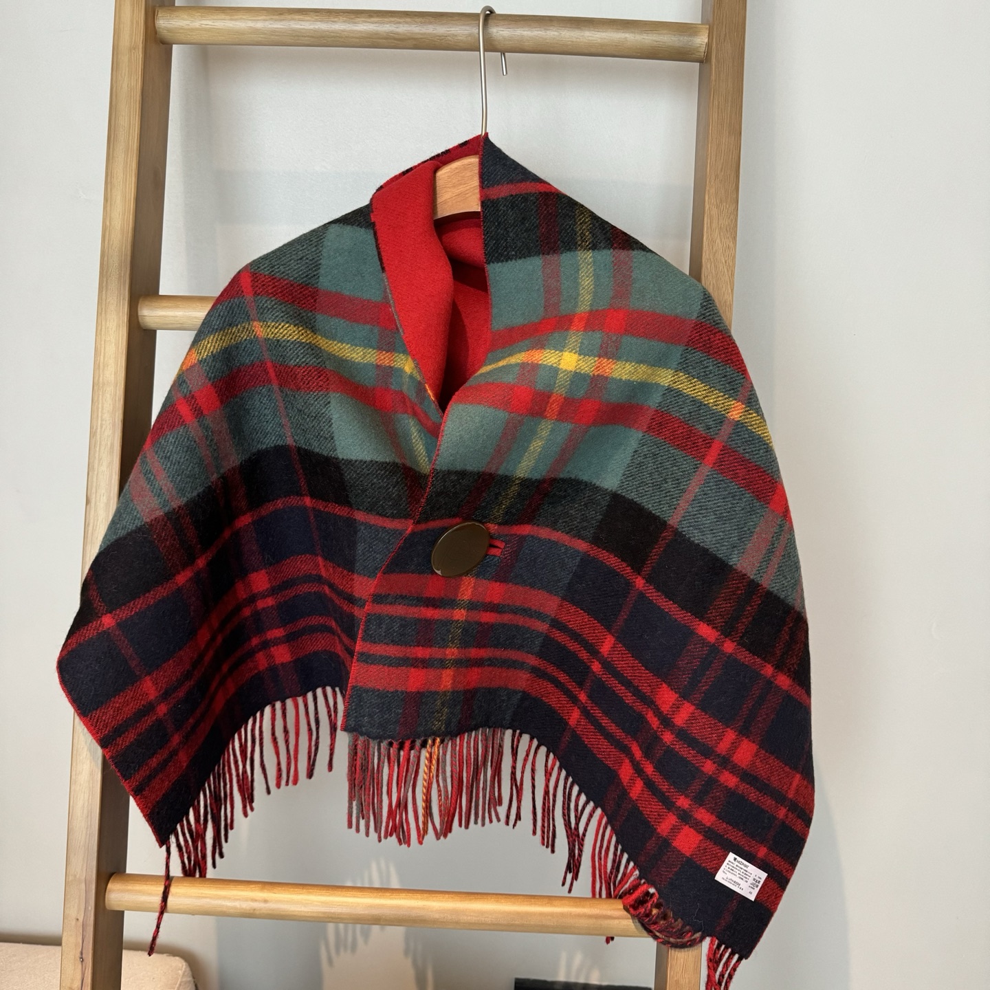 到货‼️ 𝐕𝐢𝐯𝐢𝐞𝐧𝐧𝐞 𝐖𝐞𝐬𝐭𝐰𝐨𝐨𝐝🪐✨经典格子土星🪐格子斗篷披肩 vivienne westw