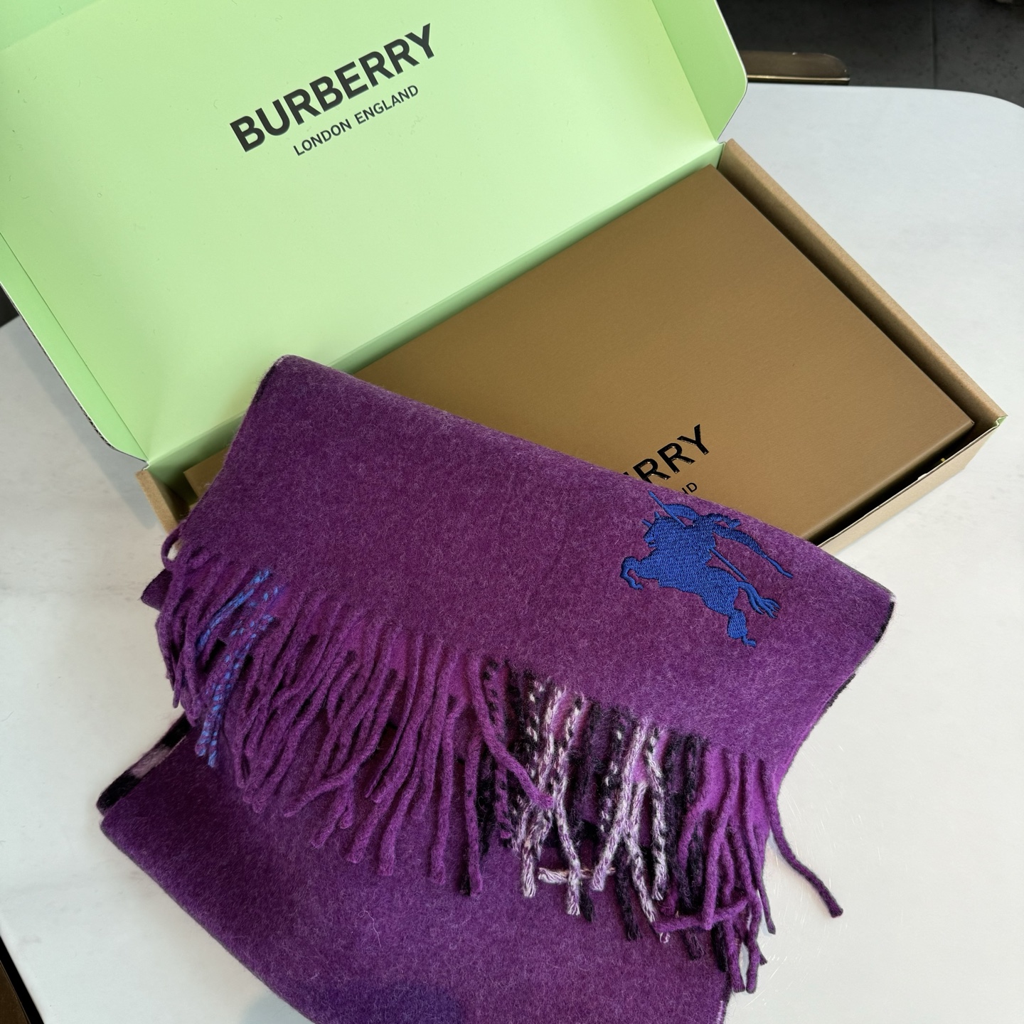 💨顶级高端货现货发行⚠️🎀💟巴宝莉专柜超爆万年款✨【经典长巾】羊绒围巾✨品质手感好到不行‼️100%顶级