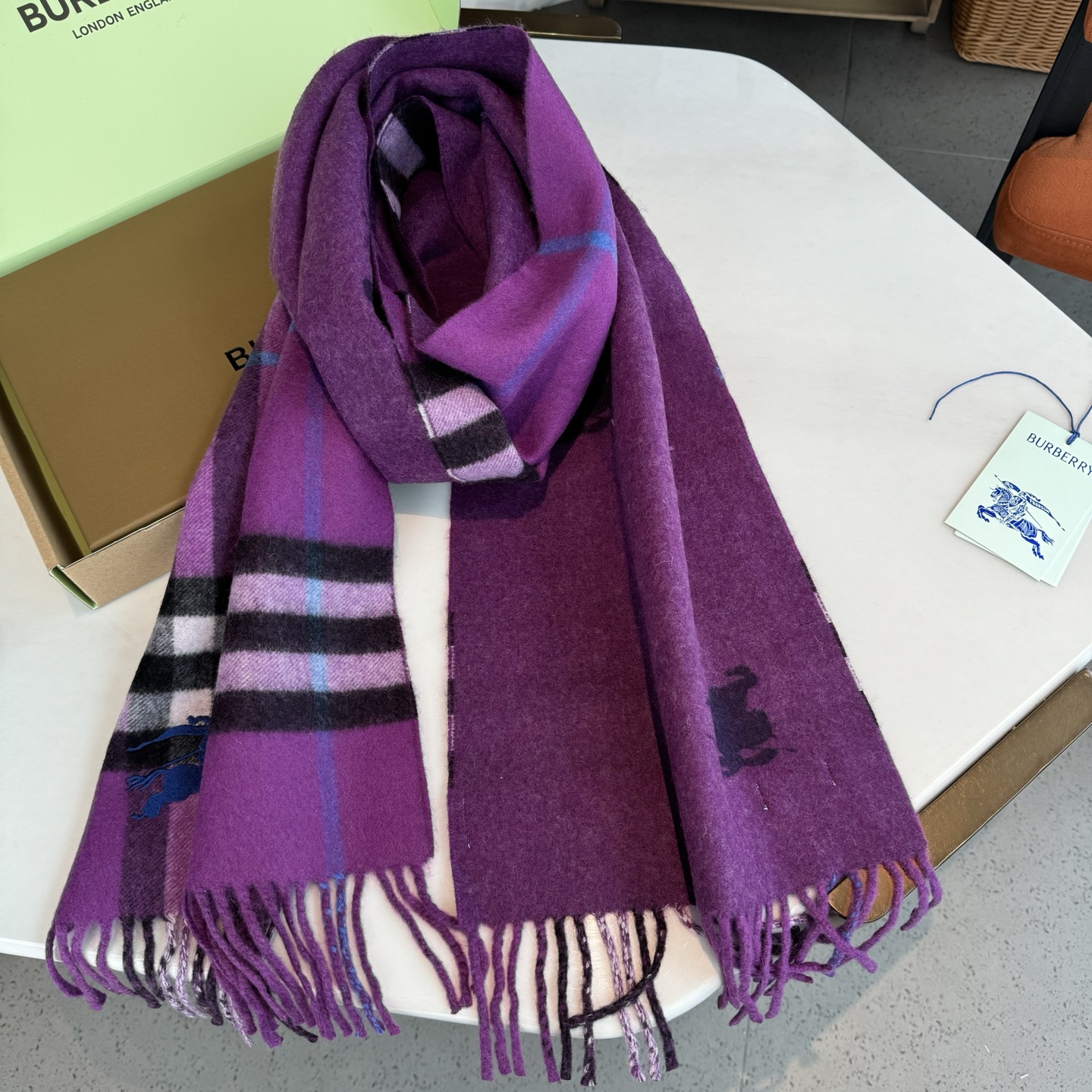 💨顶级高端货现货发行⚠️🎀💟巴宝莉专柜超爆万年款✨【经典长巾】羊绒围巾✨品质手感好到不行‼️100%顶级