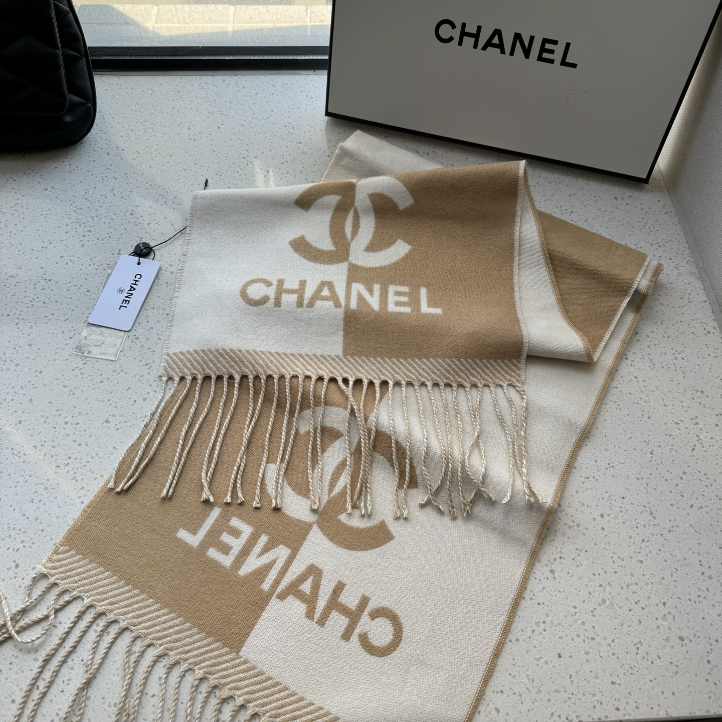 🆕CHANEL香奈儿24B三色齐，2024新款羊毛围巾🧣原版工艺专柜购入打版，1:1复刻，商标吊牌齐全‼