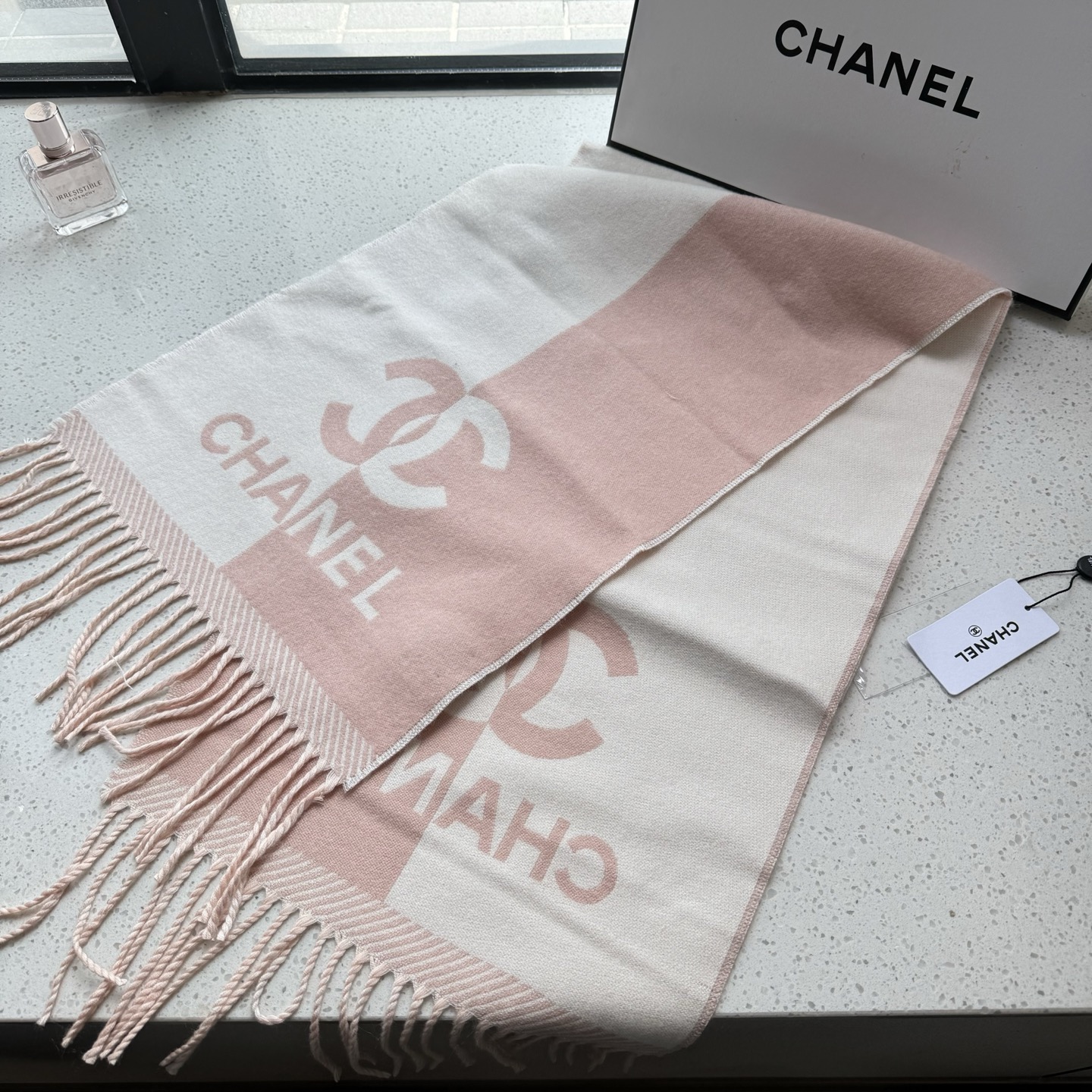 🆕CHANEL香奈儿24B三色齐，2024新款羊毛围巾🧣原版工艺专柜购入打版，1:1复刻，商标吊牌齐全‼