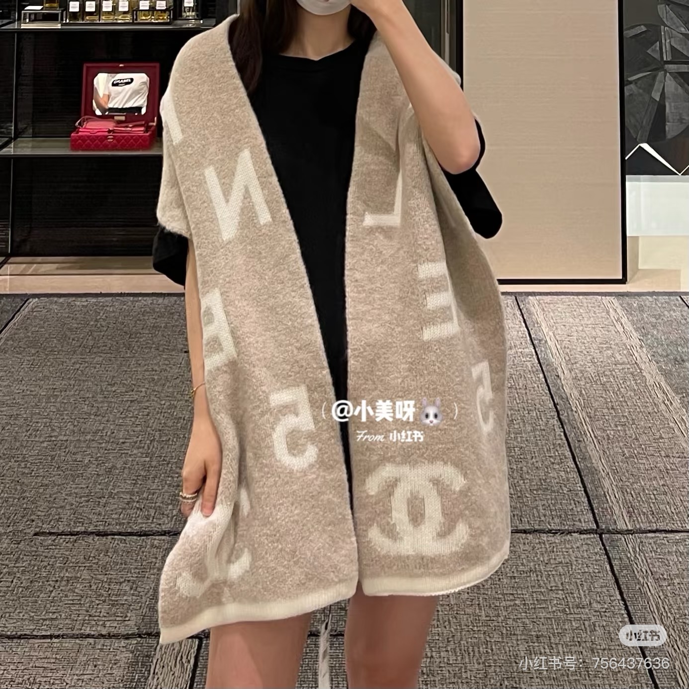 🆕 【▪Chanel · 香奈儿5号难得一见的针织单品，温柔配色，超级迷恋❗️气质低调恬静又不失优雅❗️