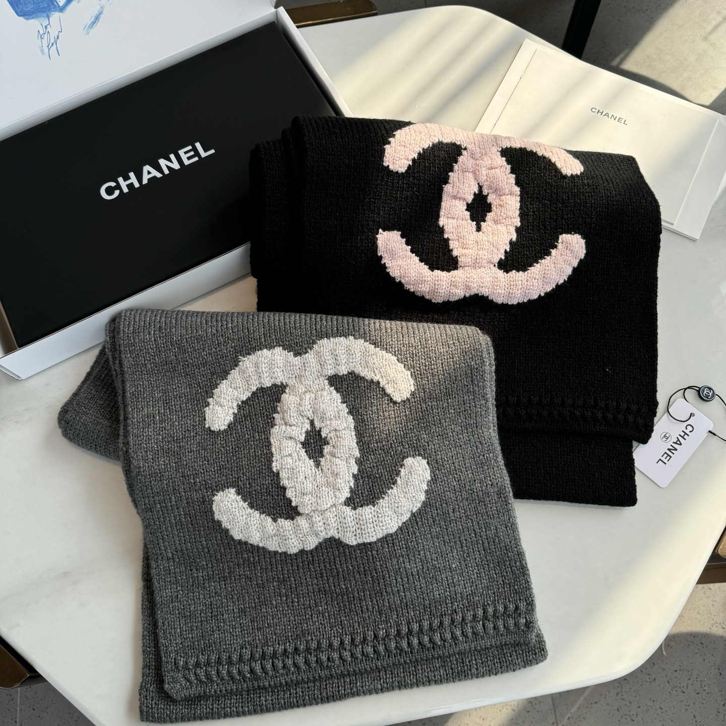 【▪Chanel · 25B 香奈儿难得一见的针织单品，温柔配色，超级迷恋❗️气质低调恬静又不失优雅❗️
