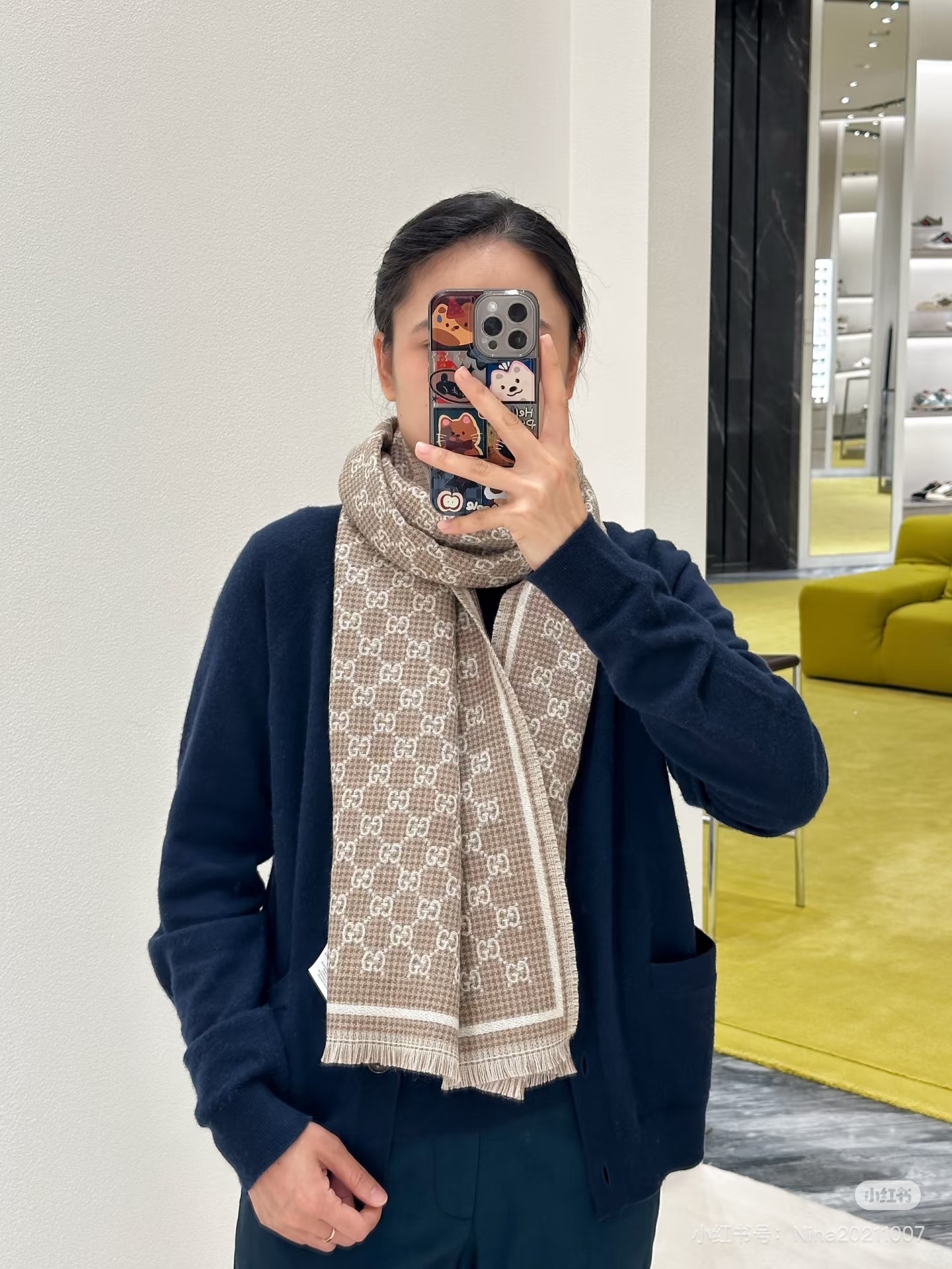 Gucci25新款金线编织围巾，很多细闪细闪的细节GUCCI【25新款GG羊毛围巾]GG羊毛围巾2025