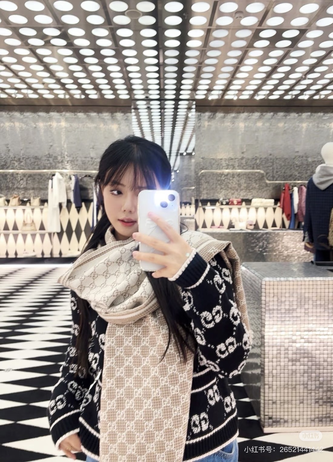 Gucci25新款金线编织围巾，很多细闪细闪的细节GUCCI【25新款GG羊毛围巾]GG羊毛围巾2025