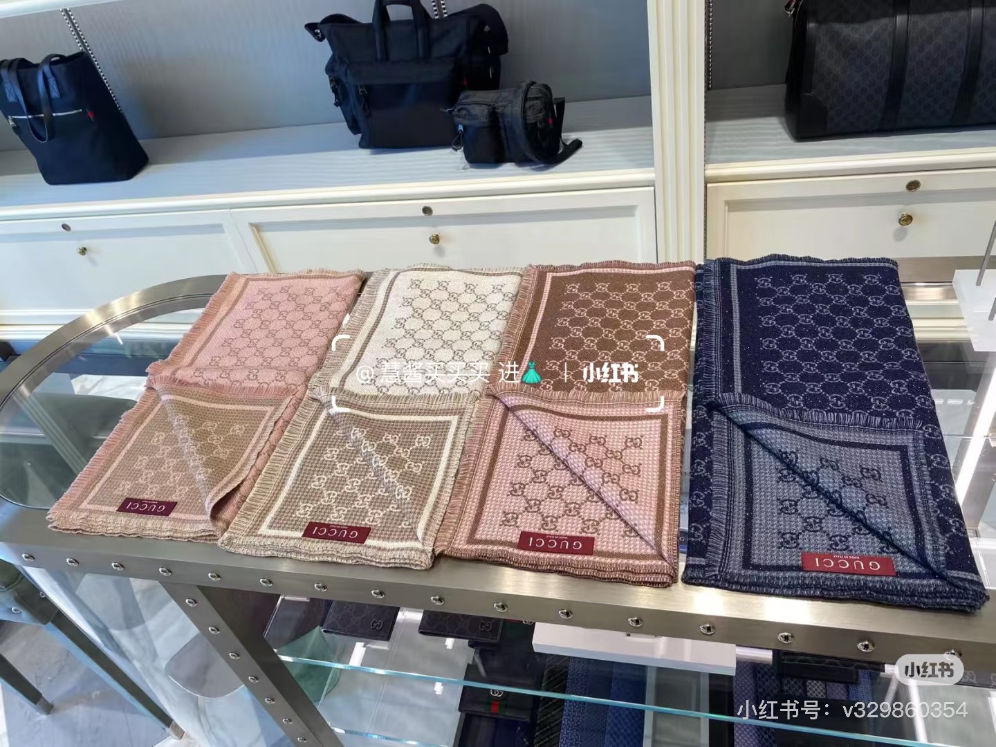 Gucci25新款金线编织围巾，很多细闪细闪的细节GUCCI【25新款GG羊毛围巾]GG羊毛围巾2025