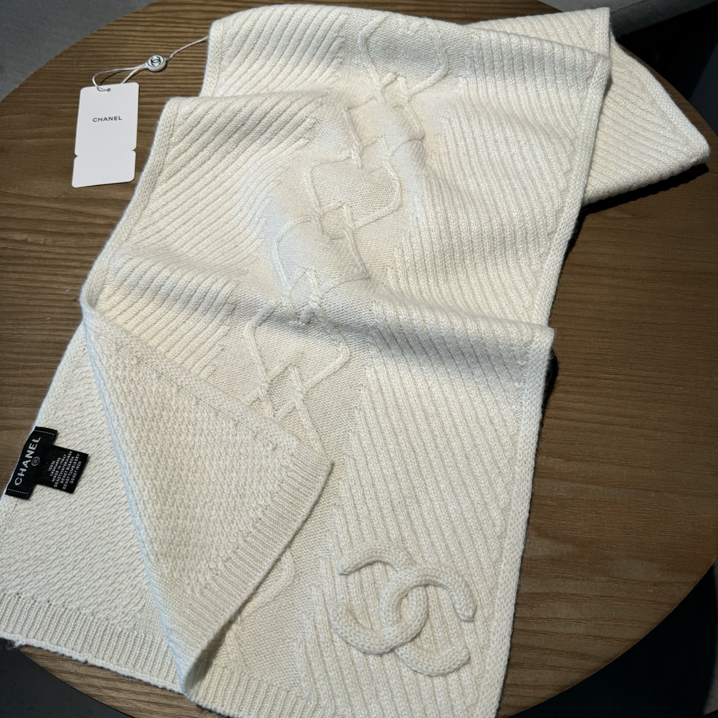 💰💰👑👑Chanel25秋冬新款麻花菱形格🔥针织围巾羊绒针织长巾‼️美翻了[流泪]御用殿堂级极品‼️新款