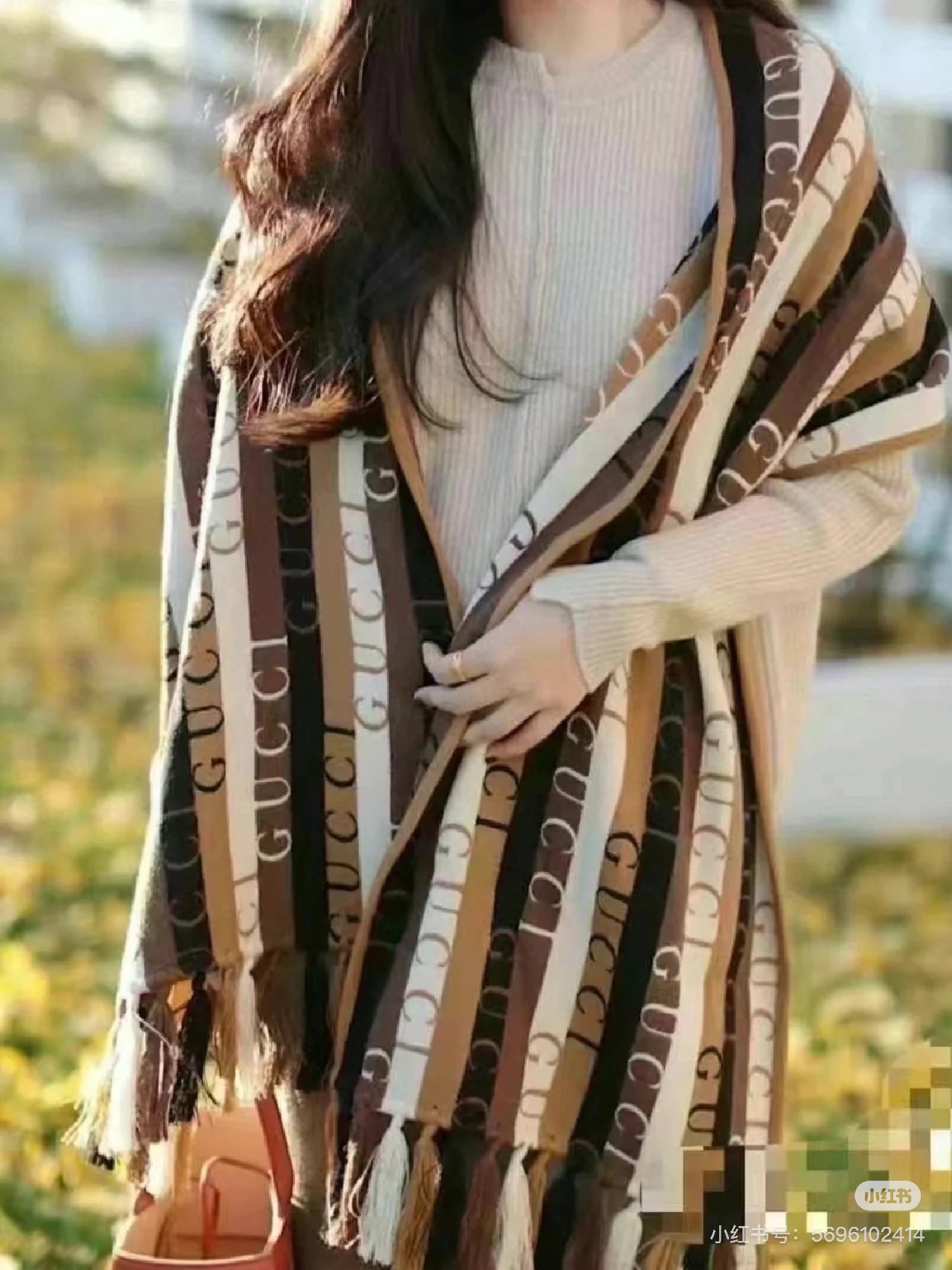 条纹包边✨✨Gucci · 古奇经典羊绒围巾❗来个硬货.麻溜的安排上.纯正出口❗原订单已经交货一批，其中