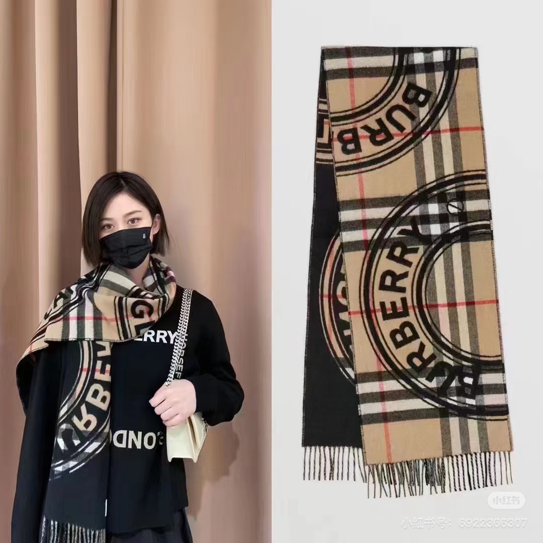 巴宝莉 2025秋冬新品！！看到了围巾的天花板👇巴宝莉BURBERRY！双面双色羊毛围巾圆环logo设计
