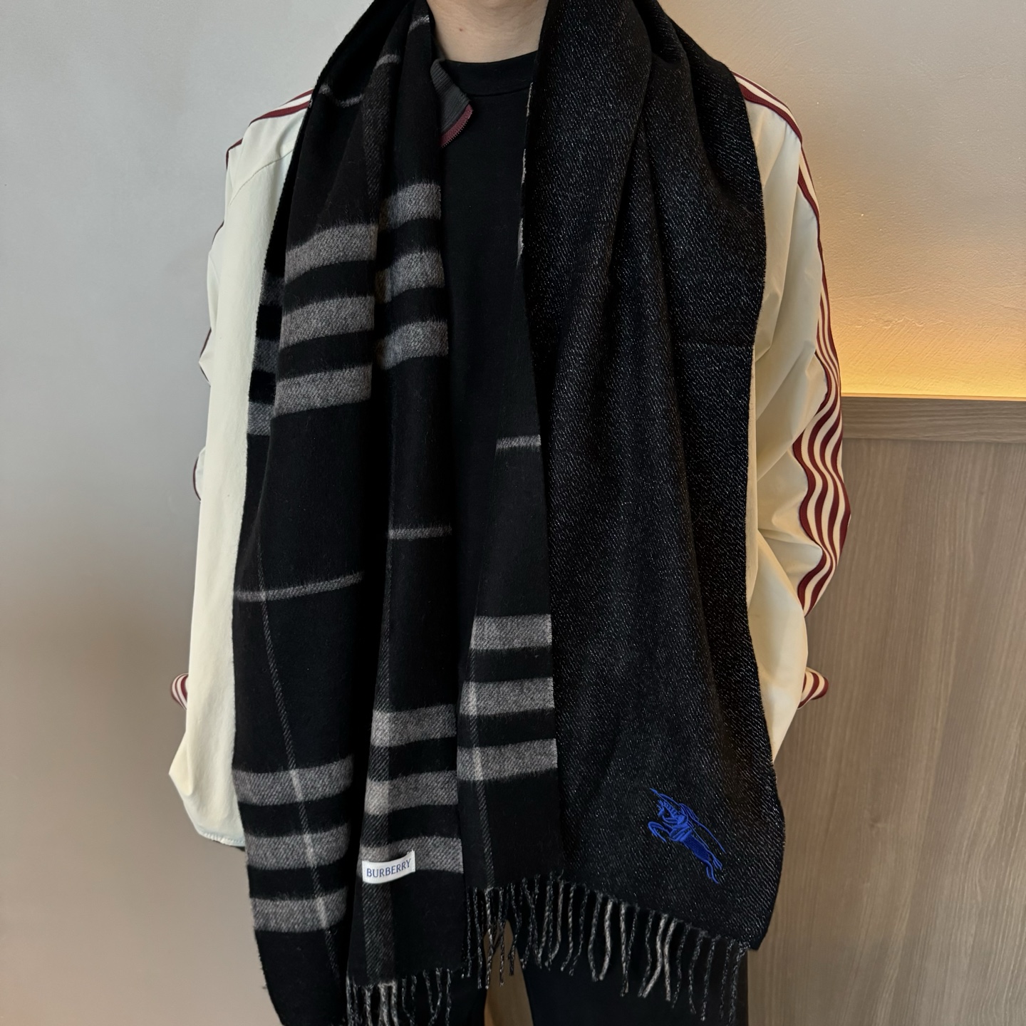 📦2026 怒推走量新款🎊巴宝莉官网最新款💥 100%顶级双面羊绒材质🔥非常保暖👑 柔软亲肤，不扎脖😍经