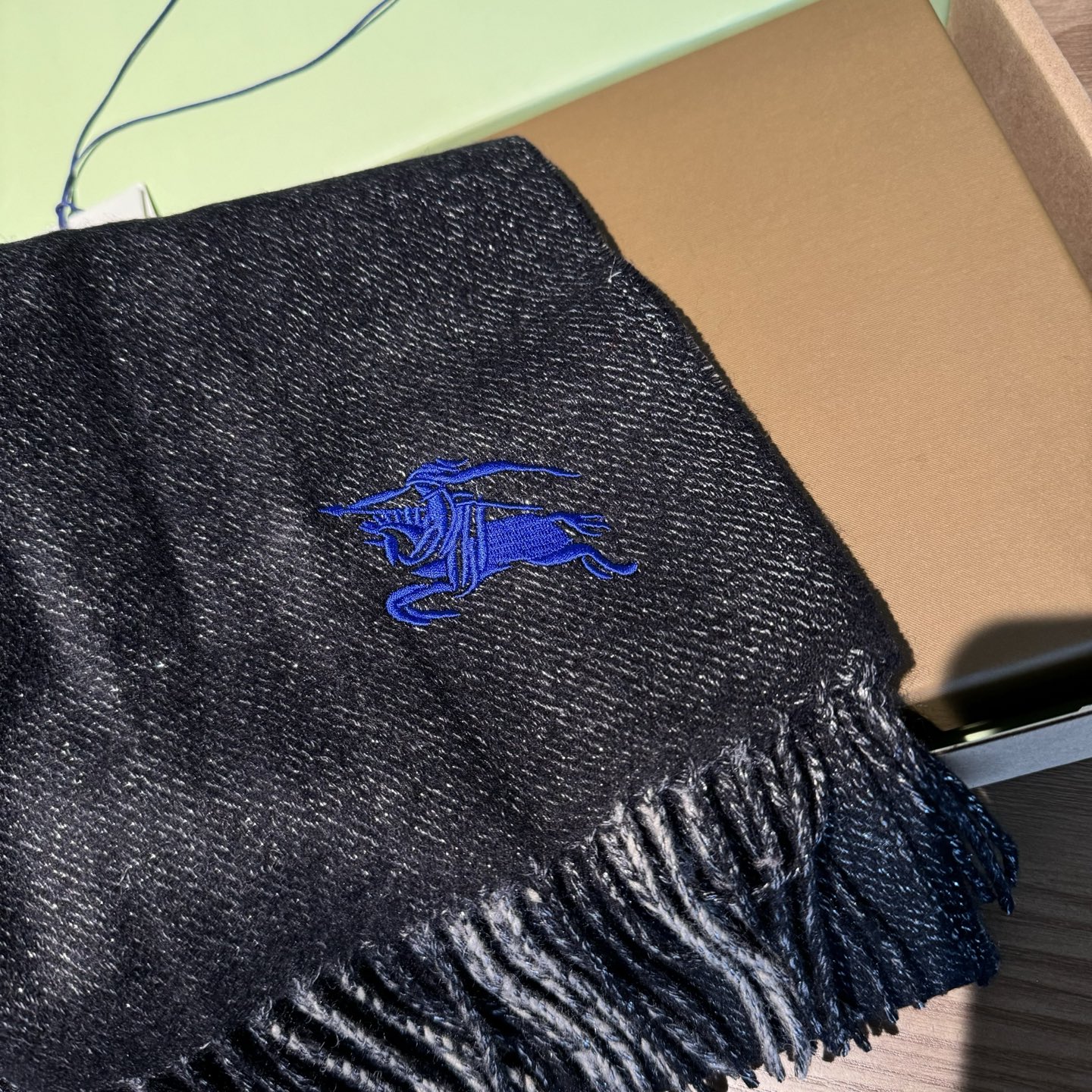 📦2026 怒推走量新款🎊巴宝莉官网最新款💥 100%顶级双面羊绒材质🔥非常保暖👑 柔软亲肤，不扎脖😍经