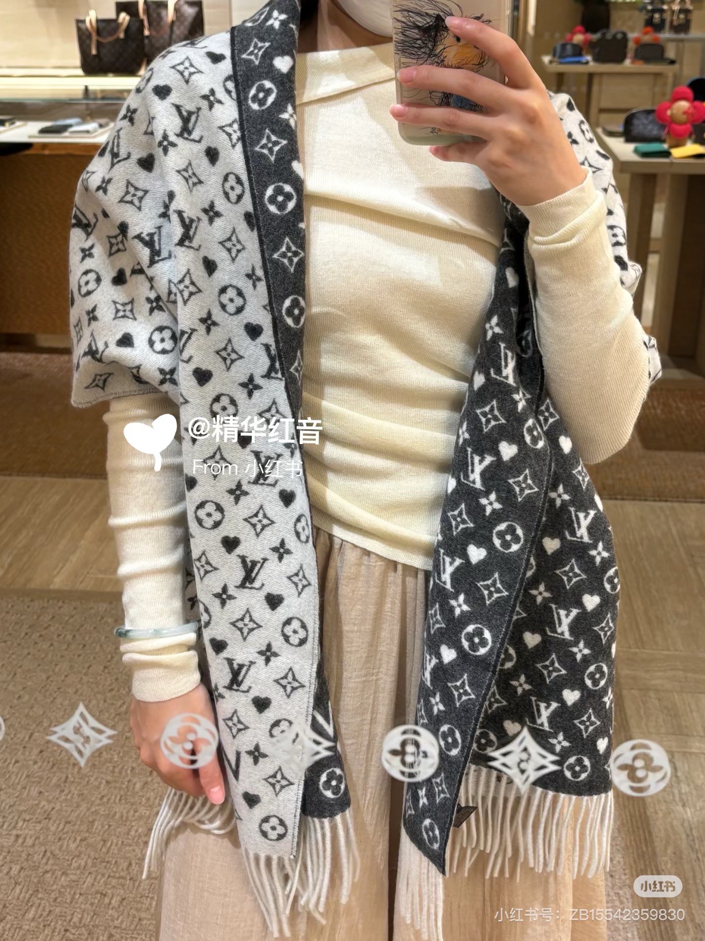 Lv高端版本上线 😍 各大网红明星同款Louis Vuitton 渠道独家特供大驴专柜款限定系列羊绒围巾