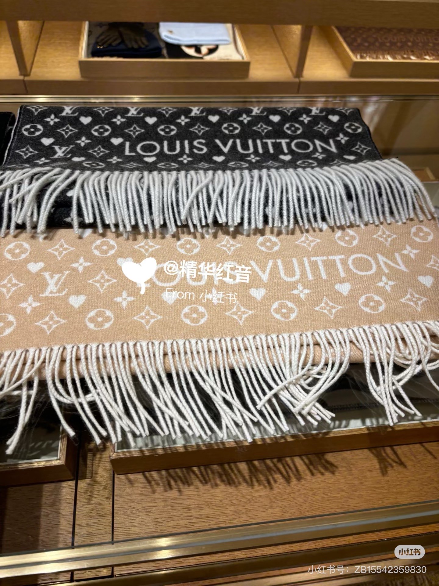 Lv高端版本上线 😍 各大网红明星同款Louis Vuitton 渠道独家特供大驴专柜款限定系列羊绒围巾