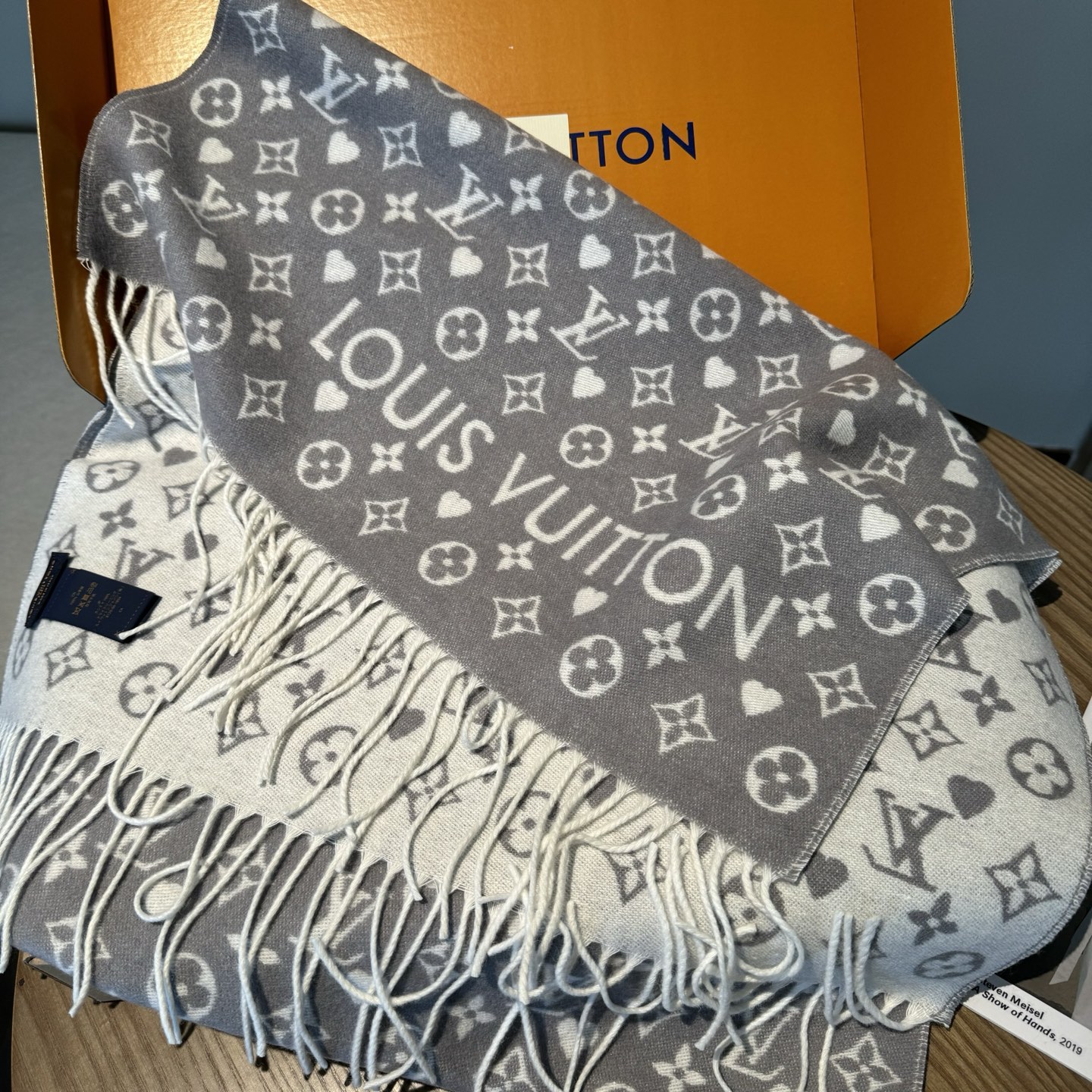 Lv高端版本上线 😍 各大网红明星同款Louis Vuitton 渠道独家特供大驴专柜款限定系列羊绒围巾