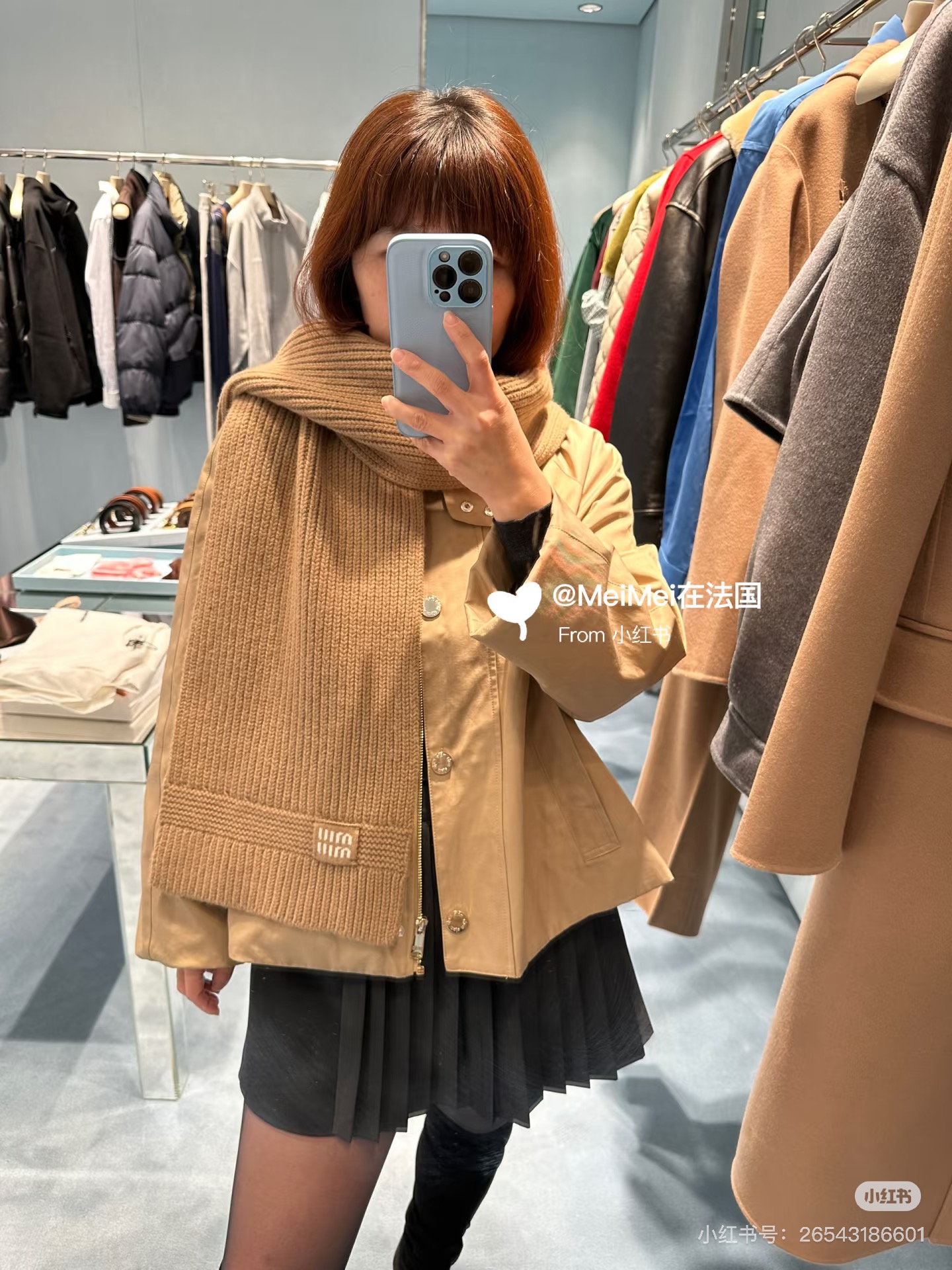 miumiu男女同款 又保暖又有质感的羊绒围巾，温暖一整个冬天，毛茸茸的好温暖，秋冬氛围感拉满，高级又好