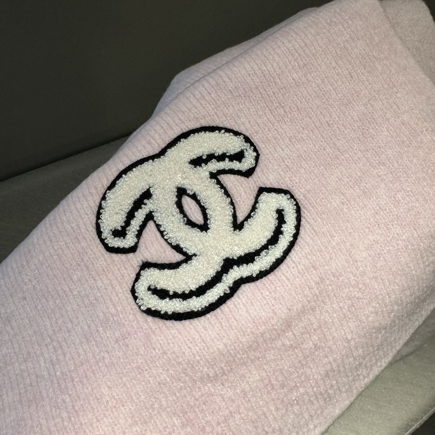 👑👑Chanel25秋冬新款针织围巾羊绒针织长巾‼️美翻了[流泪]御用殿堂级极品‼️新款在售 进口纯羊绒