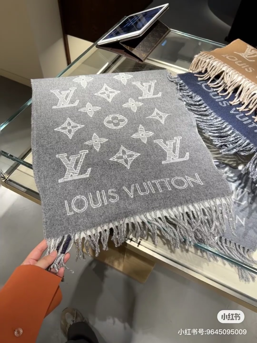 新款💫Louis Vuitton💥【L经典老花图案长巾】原版1:1定制， SimPly LV 围巾将全幅