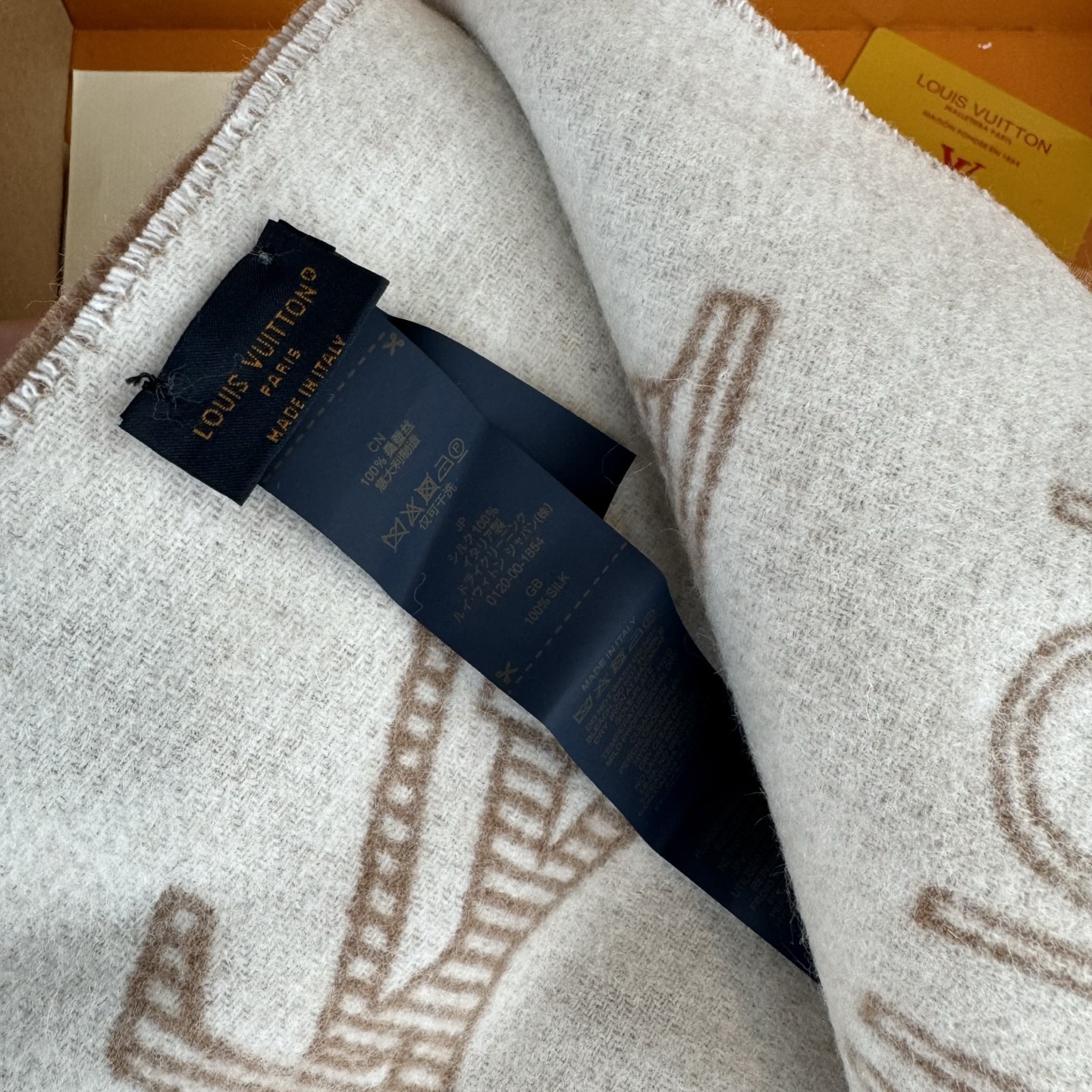 新款💫Louis Vuitton💥【L经典老花图案长巾】原版1:1定制， SimPly LV 围巾将全幅