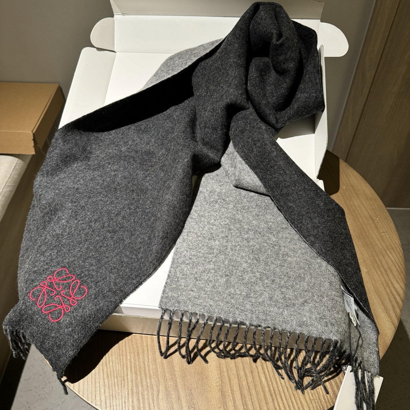 ❗️ Loewe罗意威今年最新的订单(讲真，送人自用百分推荐)SviP推荐(自留.品质绝对放心).真心觉