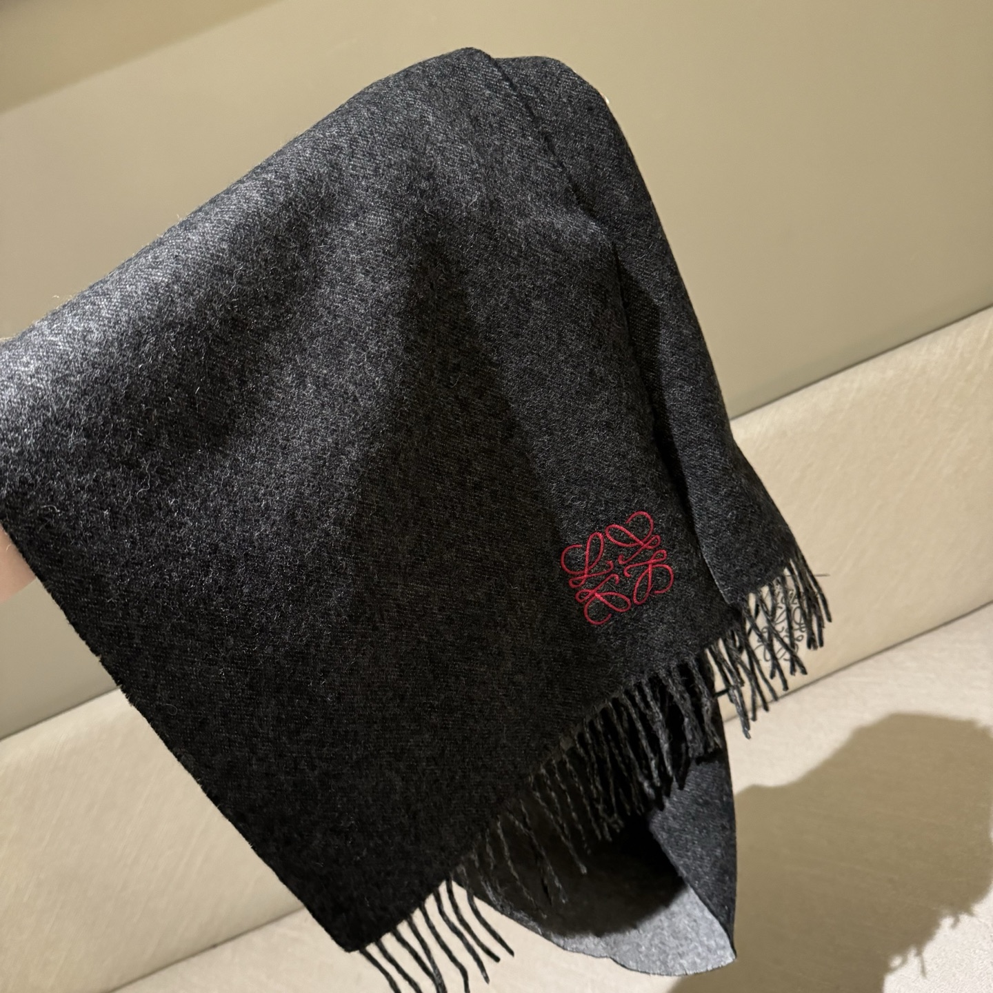 ❗️ Loewe罗意威今年最新的订单(讲真，送人自用百分推荐)SviP推荐(自留.品质绝对放心).真心觉