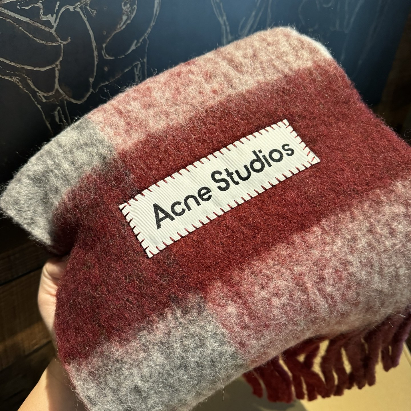 Acne Studios ACNE新款羊驼毛 马海毛彩虹围巾 斯德哥尔摩的温暖色彩 第一眼便爱上