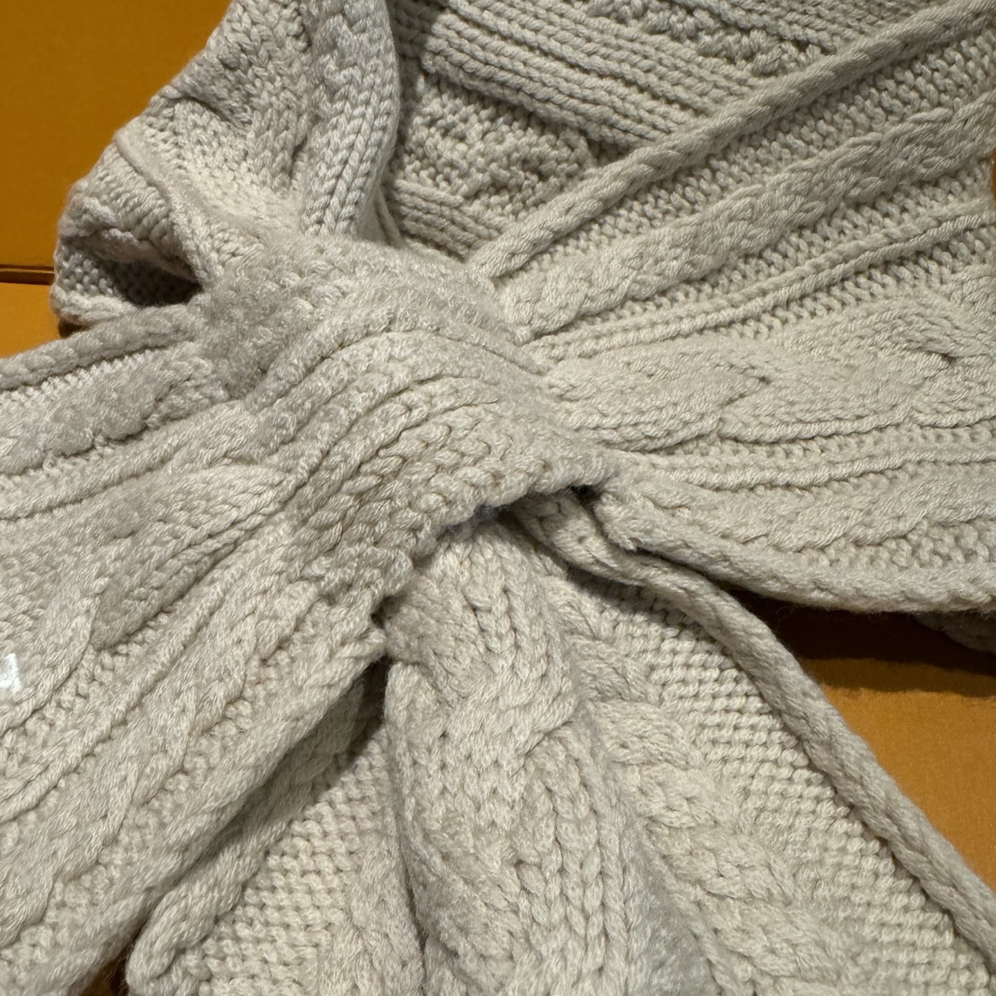 L永不冻结围脖 135*20cm 100%羊毛 Never Freeze 围巾选用柔暖羊毛 升华冬日格调