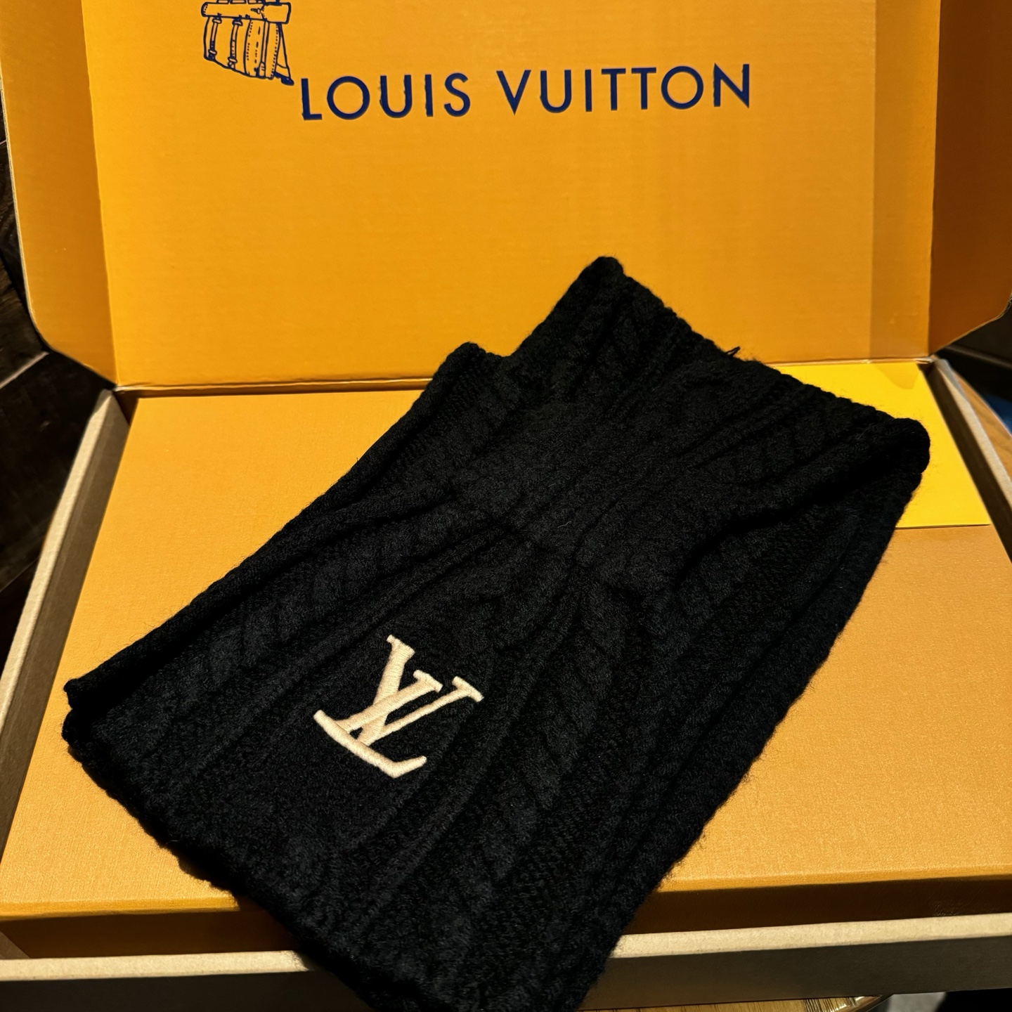 L永不冻结围脖 135*20cm 100%羊毛 Never Freeze 围巾选用柔暖羊毛 升华冬日格调