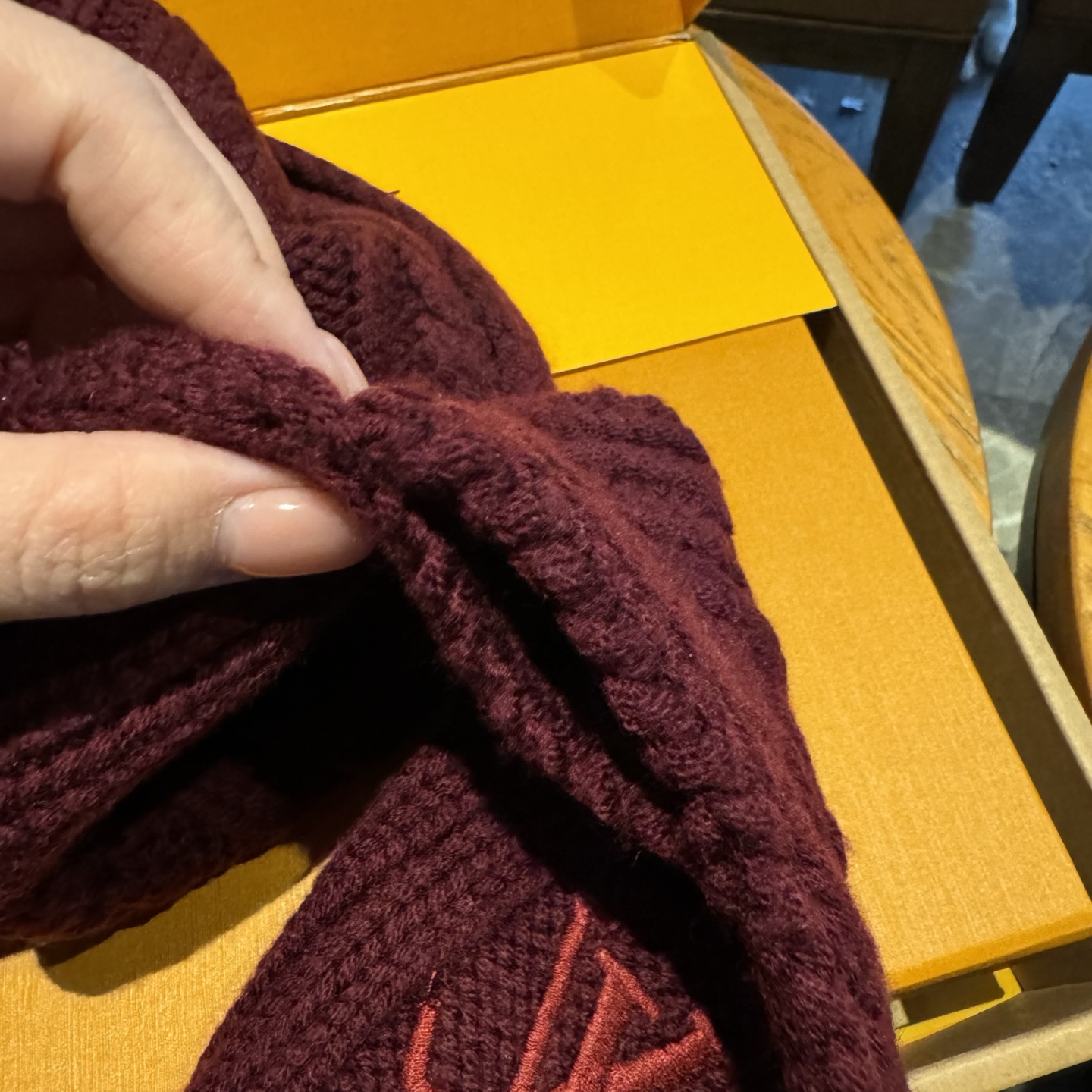 L永不冻结围脖 135*20cm 100%羊毛 Never Freeze 围巾选用柔暖羊毛 升华冬日格调