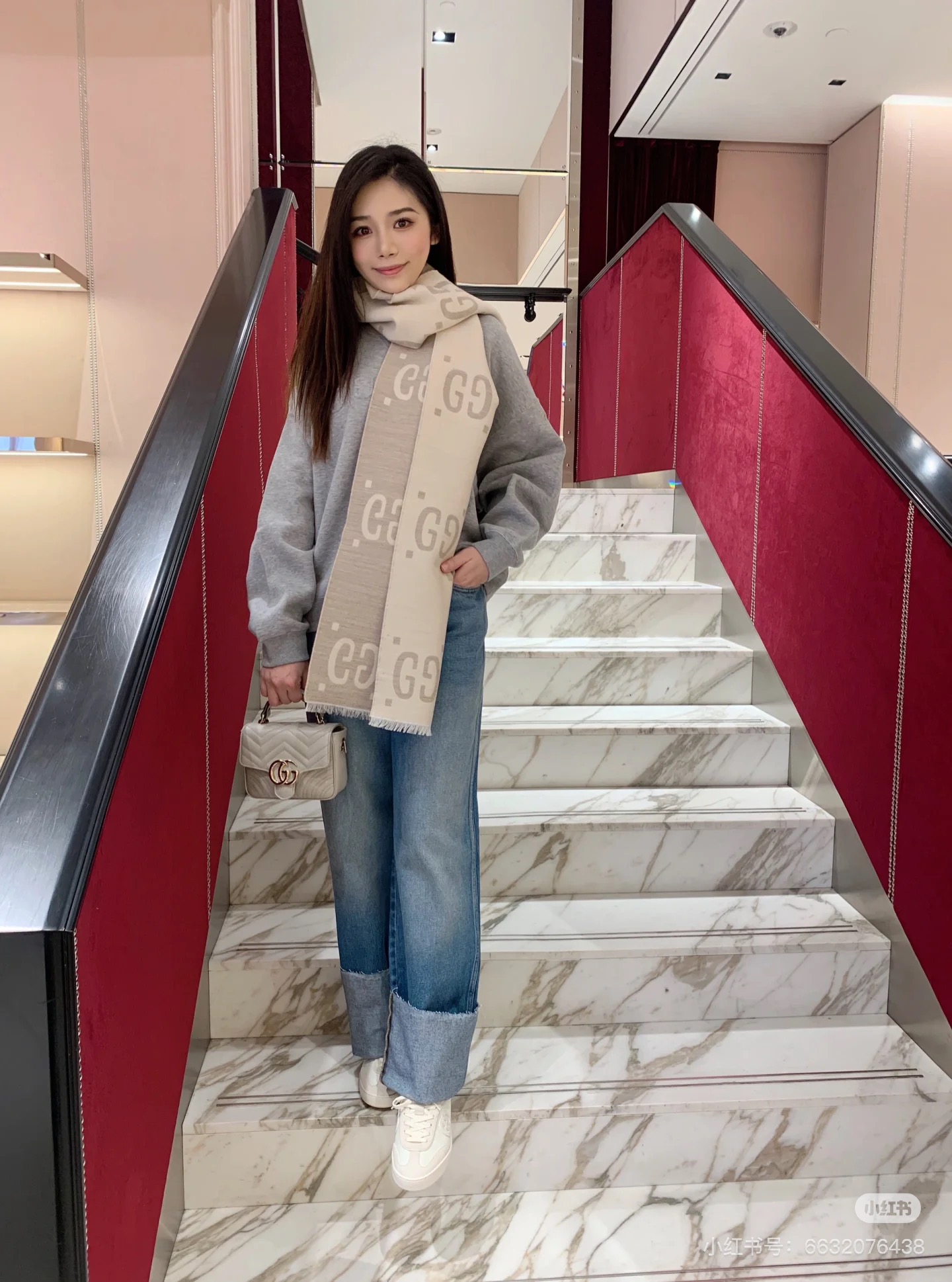 古奇重磅推荐❗️细节GG标识作为Gucci颇具代表性的传统精髓，始终与系列密不可分，以饱含新意的现代方式