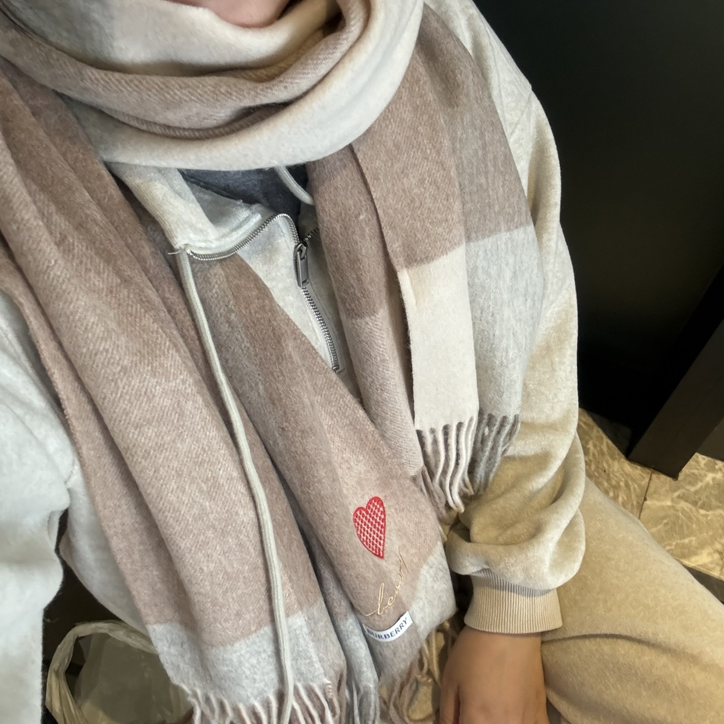 🆕Burberry ·巴宝莉爱心款💗❗️大B家新品围巾披肩‮磅重‬来了❗️bur原单殿堂‮皇级‬室最新款