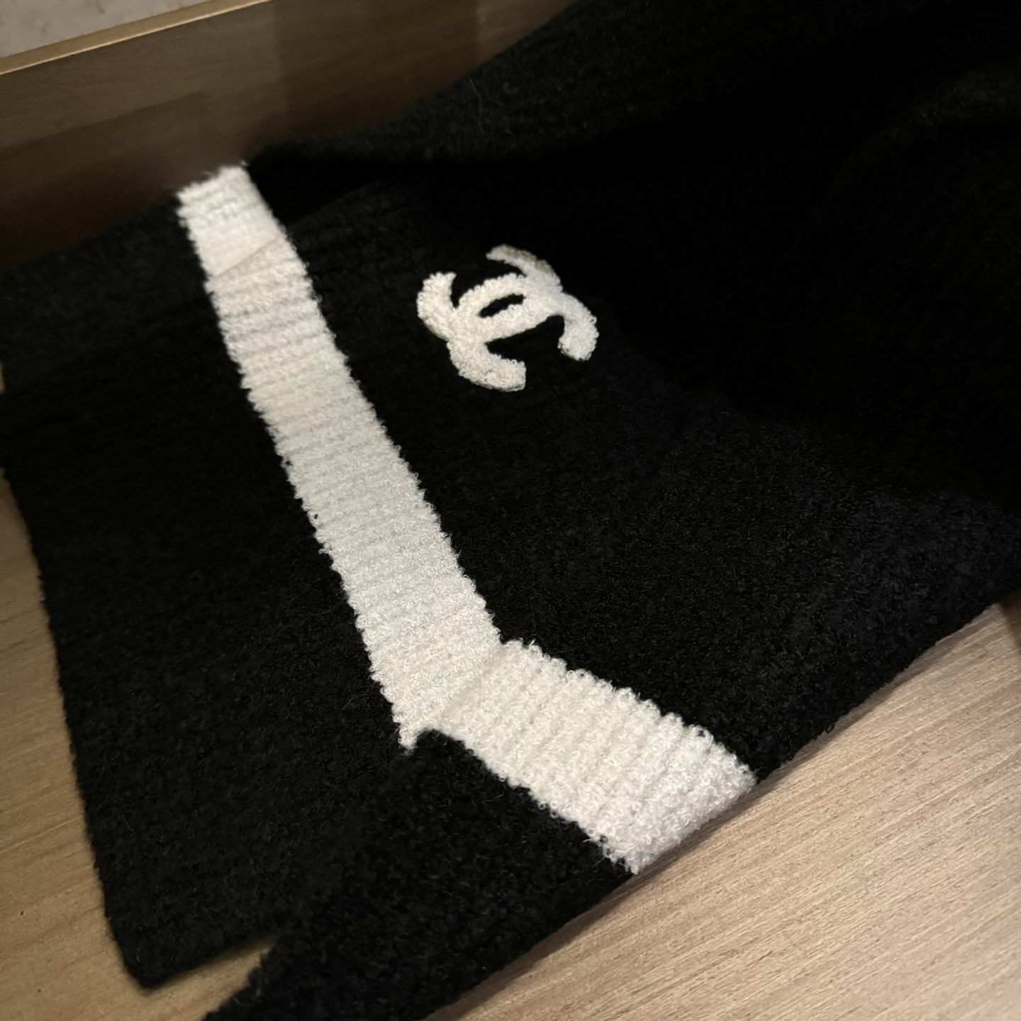 【▪Chanel · 香奈儿难得一见的针织单品，温柔配色，超级迷恋❗️气质低调恬静又不失优雅❗️】重点推