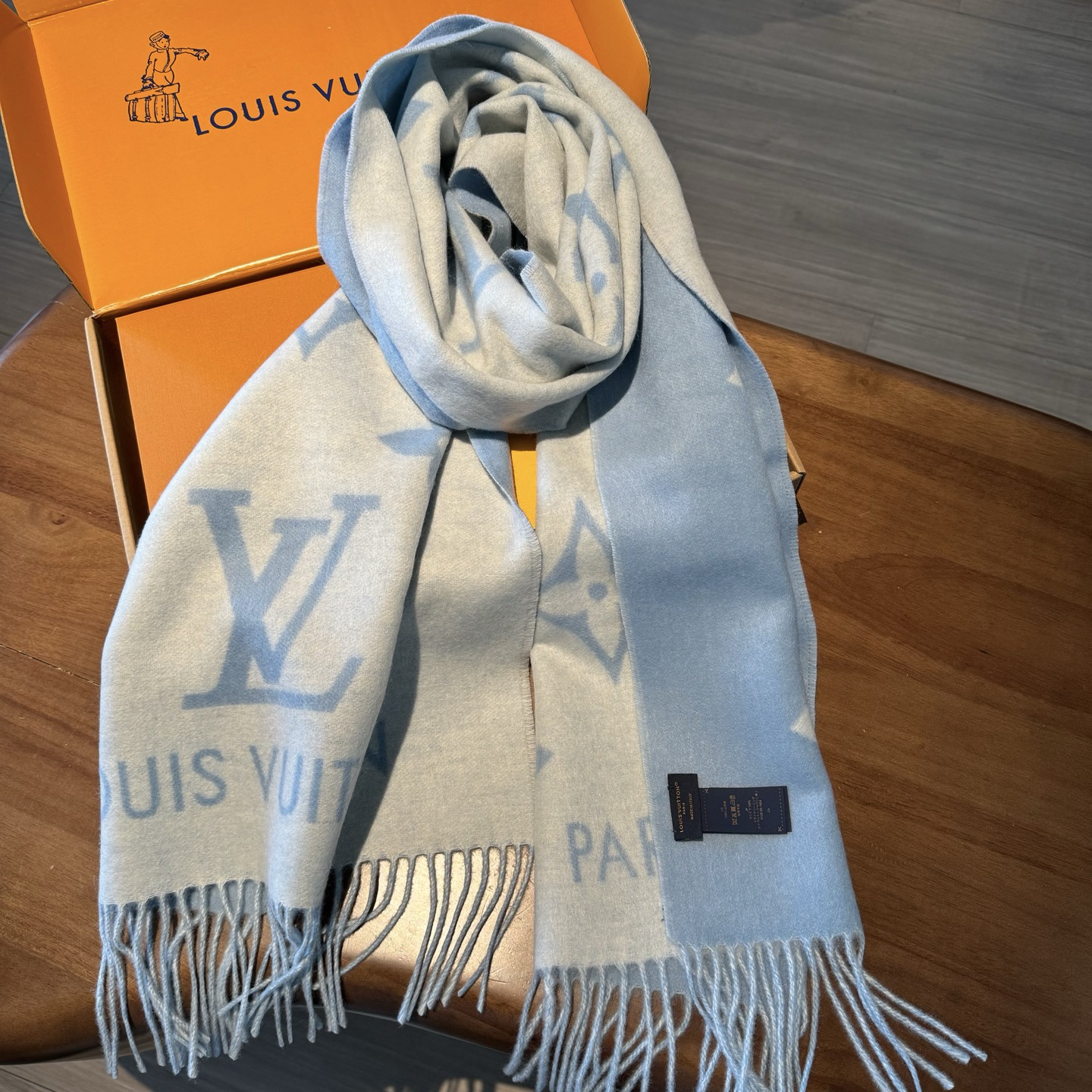 ‼️高品质‼️LV路易威登原单正品原标⚠️支持验货！高端客户必入！现在全世界都在找她，无心炒作，但是这个