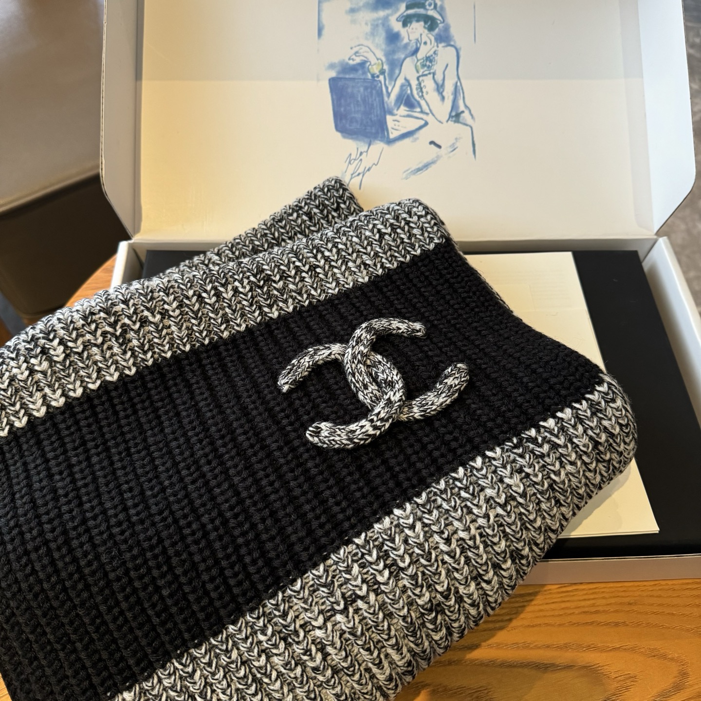 👑👑Chanel25秋冬新款24b针织围巾羊绒针织长巾‼️美翻了[流泪]御用殿堂级极品‼️新款在售 进口