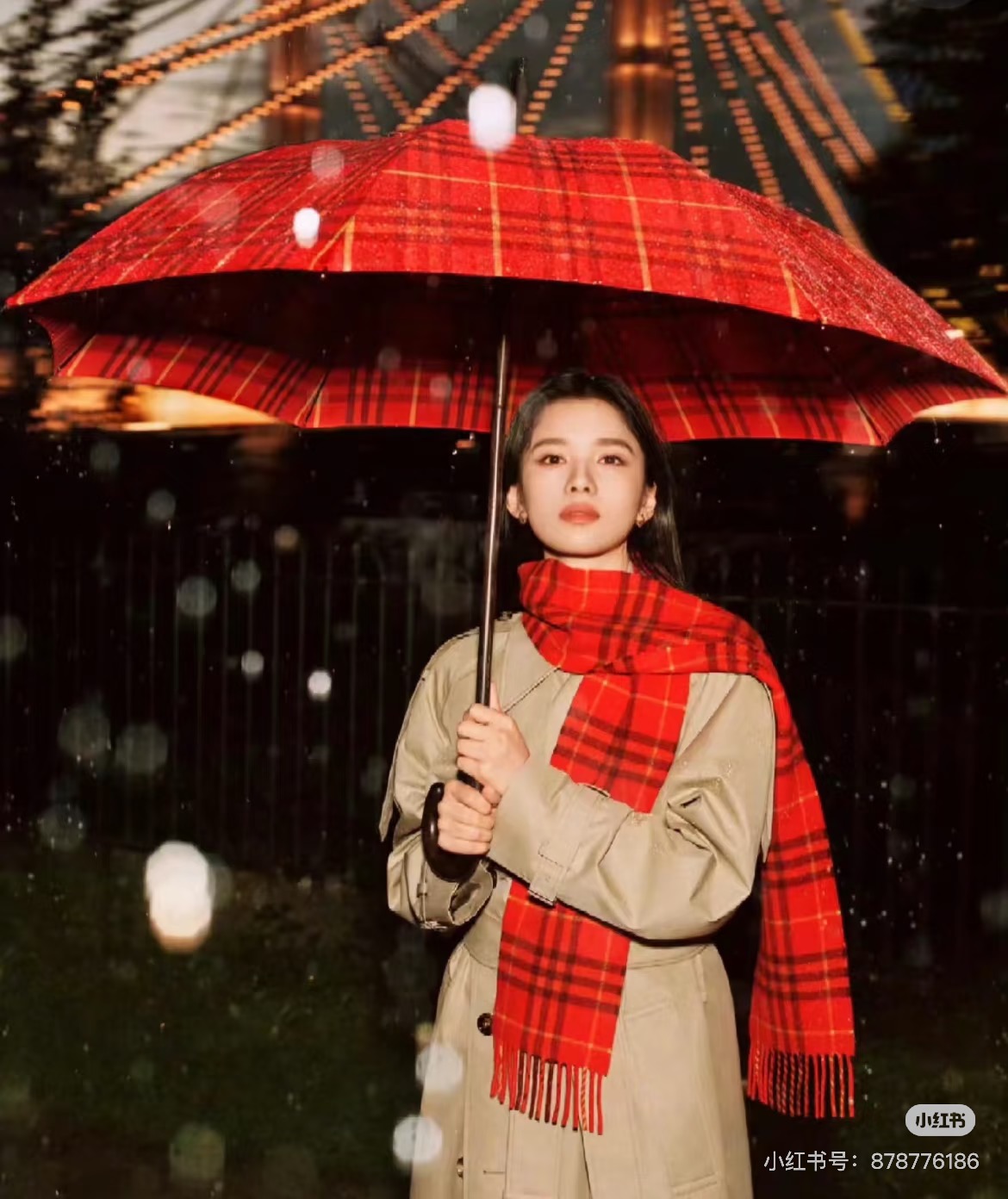 Burberry Burberry圣诞款羊绒版本金婧 张婧仪 周洁琼同款围巾新年福利苏格兰大红格围巾