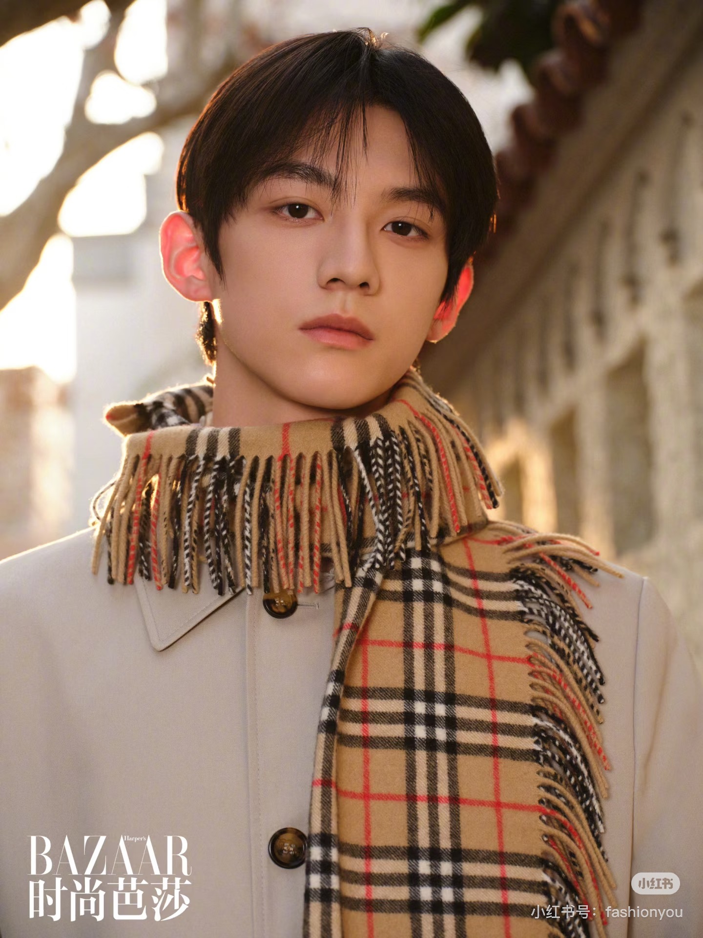 ✨✨【B家蜈蚣巾】金靖同款新品到货！采用内蒙古顶级羊绒毛，最新款男女通用情侣款👫重磅推荐💥 经典的格子，