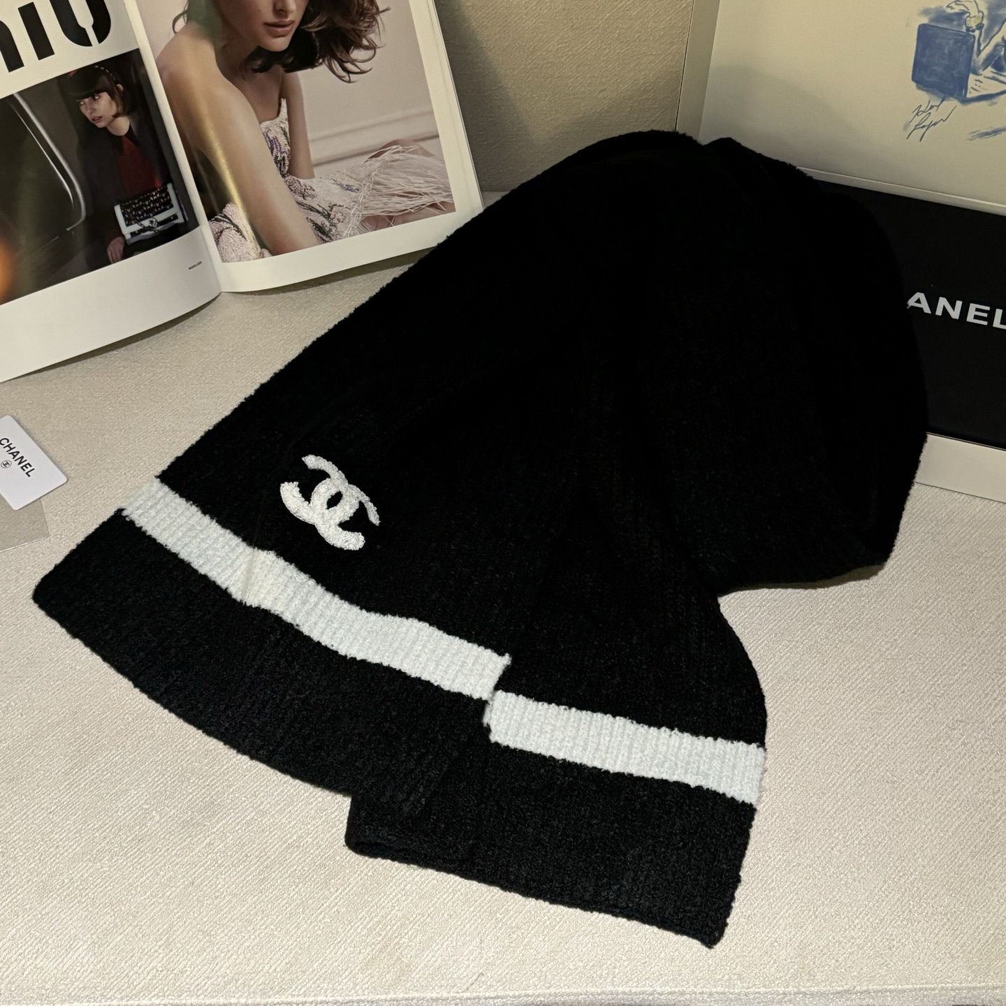 【▪Chanel · 香奈儿难得一见的针织单品，温柔配色，超级迷恋❗️气质低调恬静又不失优雅❗️】重点推