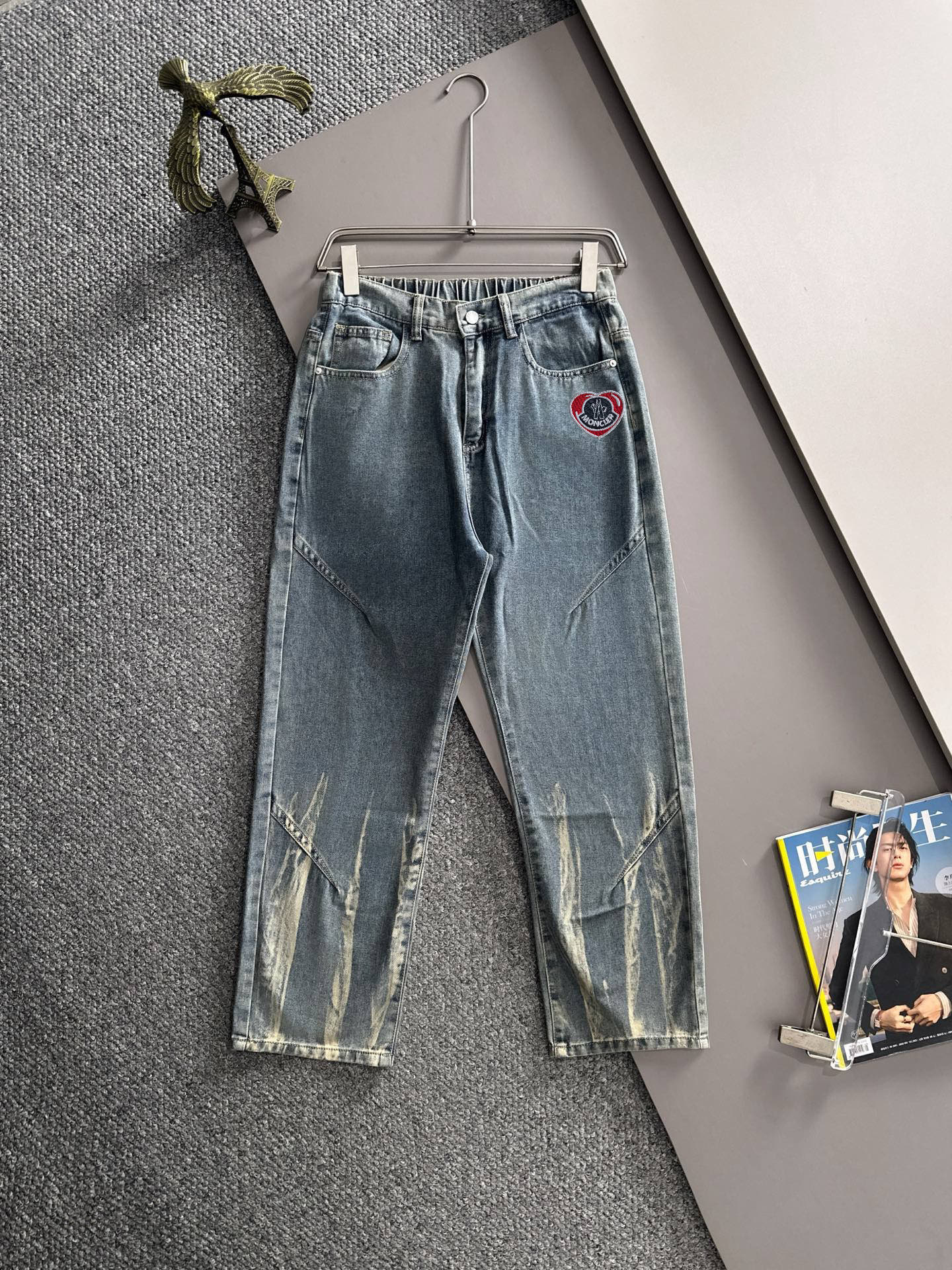 Moncler 2025 Autumn/Winter Wide Leg Jeans - Straight Leg and Trendy