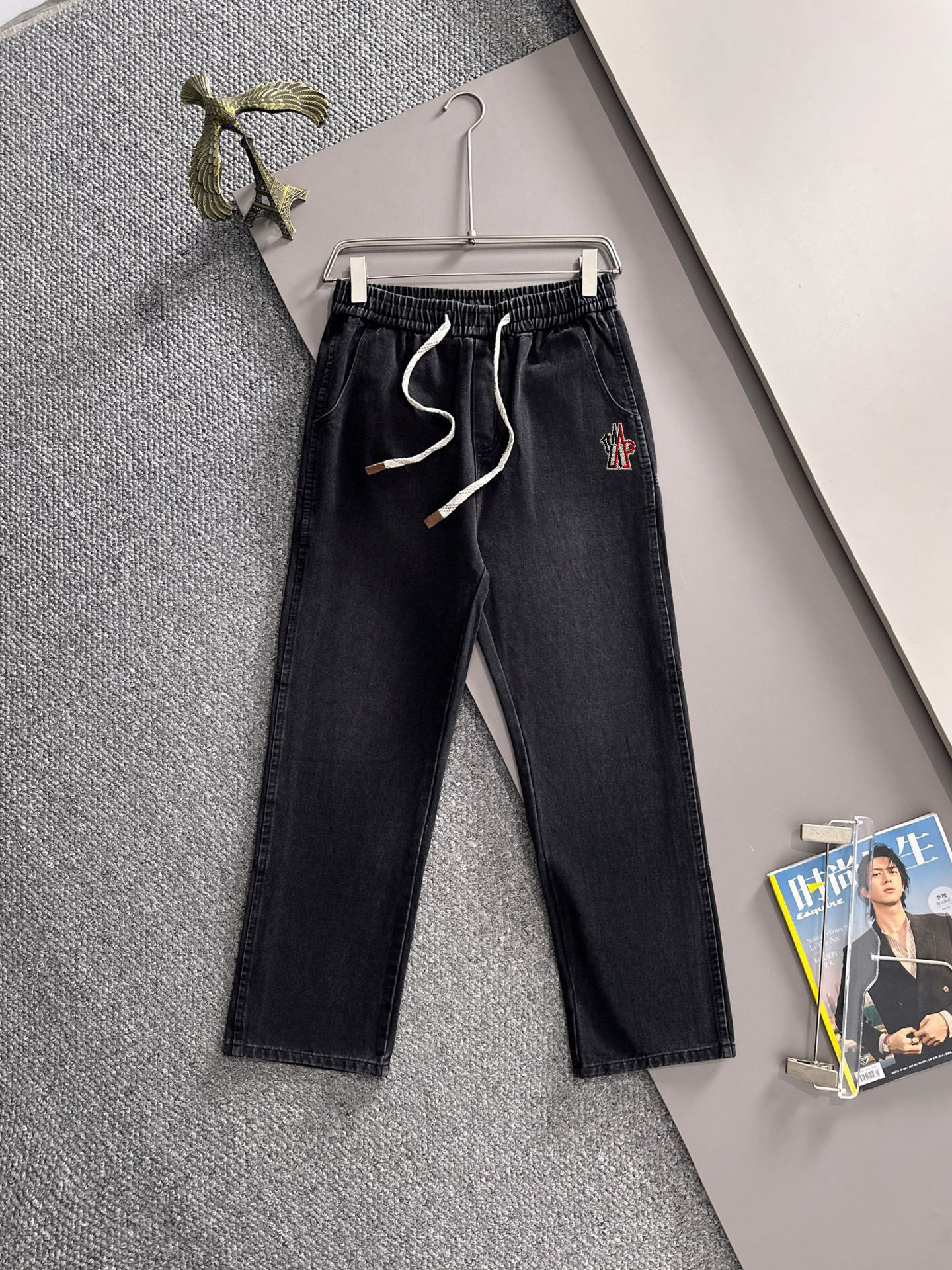 Moncler 2025 Fall/Winter Relaxed Wide-Leg Denim Straight-Leg Pants, Trendy Style