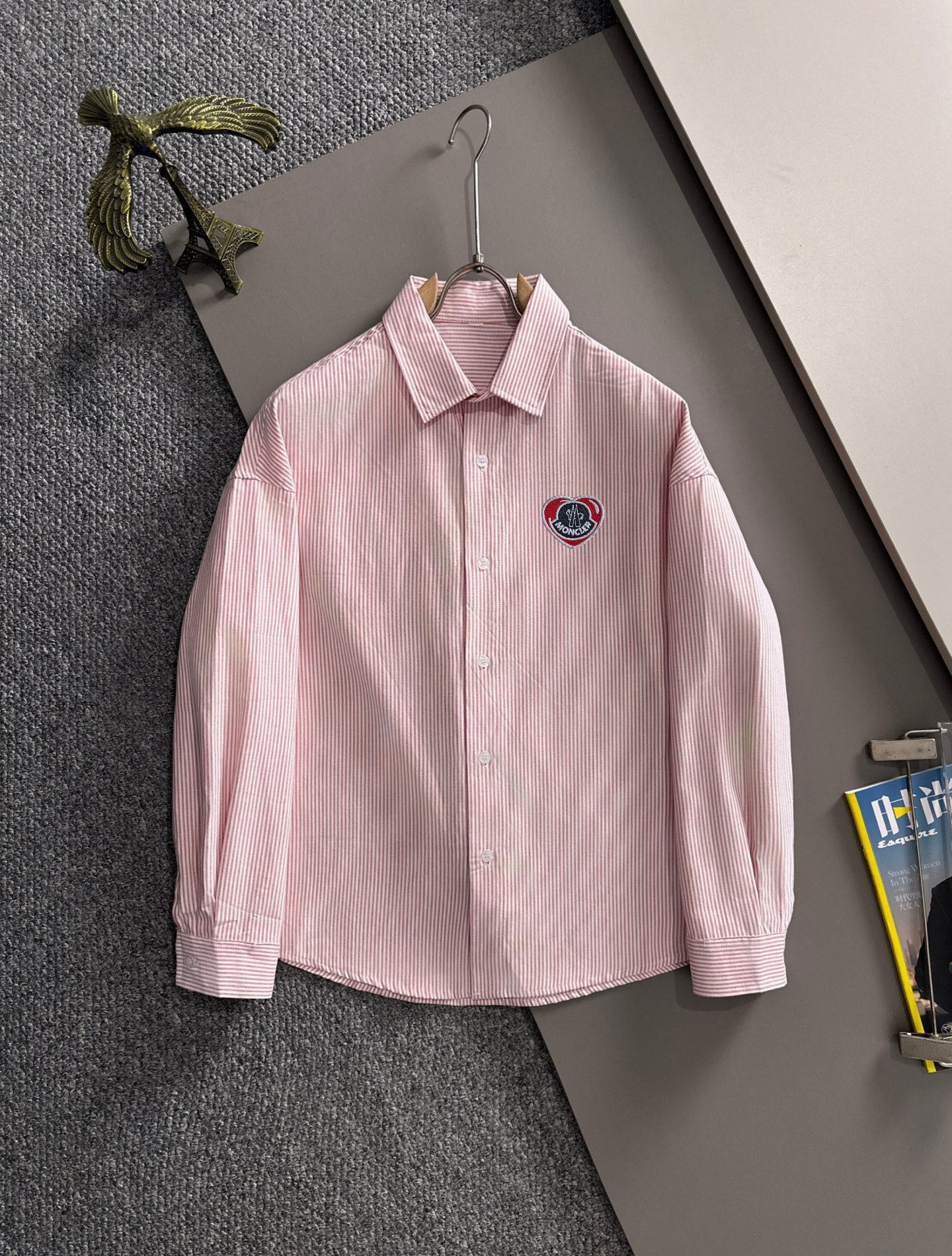 蒙口 P410 条纹長袖衬衫 - ビジネスカジュアルに最適なスタイル