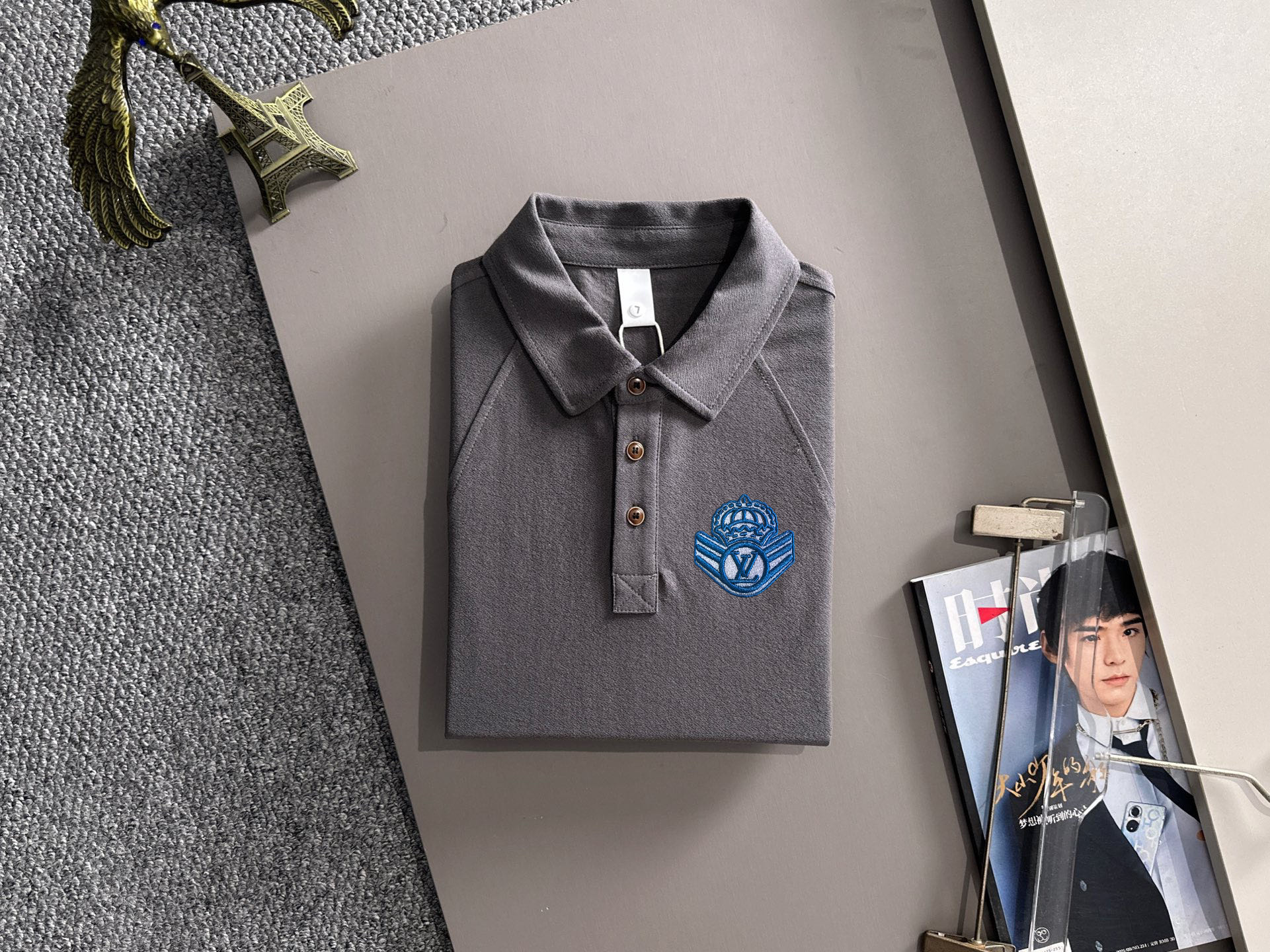 Alternative view of T-Shirt 10940