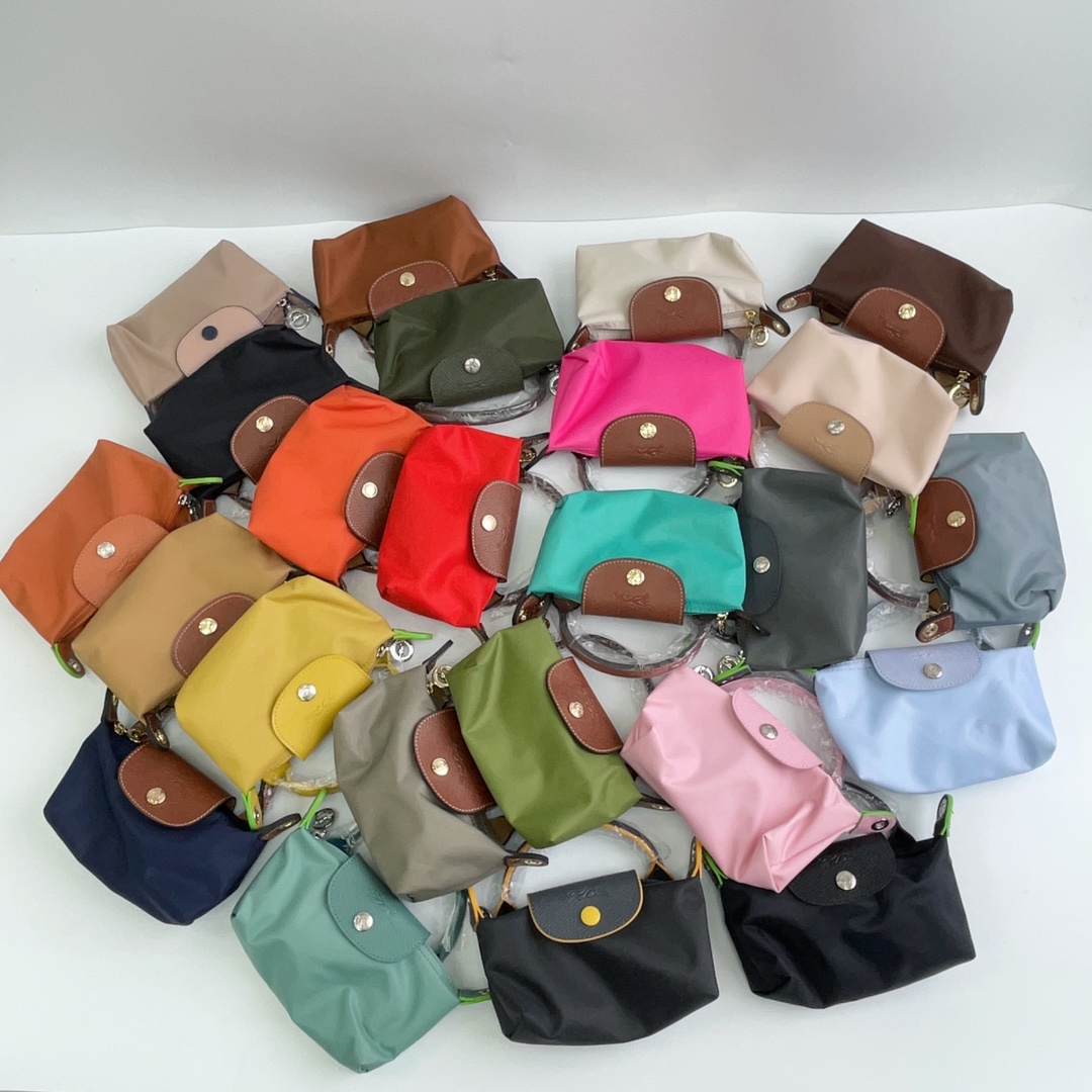 Longchamp Longchamp mini打孔款饺子包
