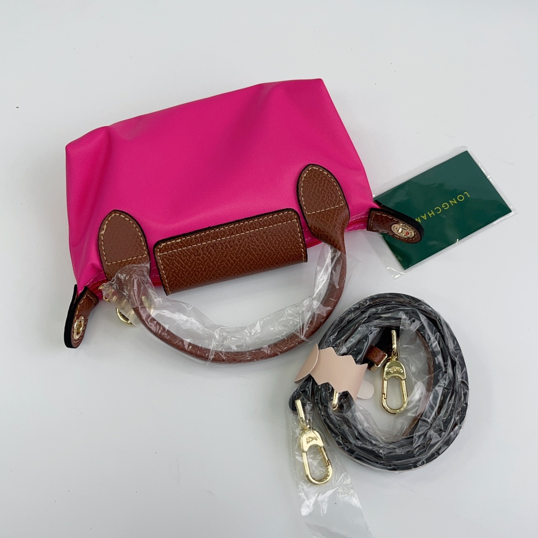 Longchamp ～ 打孔款 芭比粉