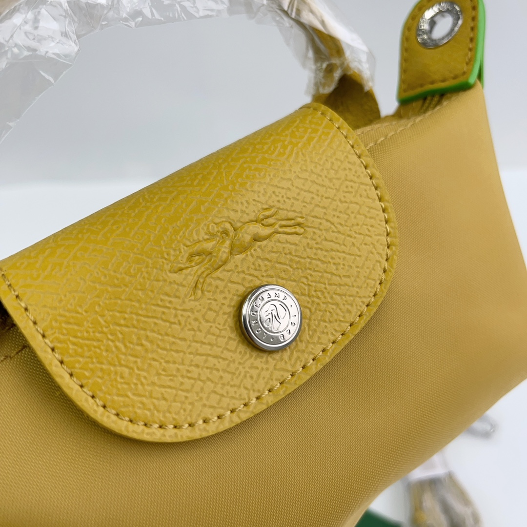 Longchamp ～ 打孔款 黄色