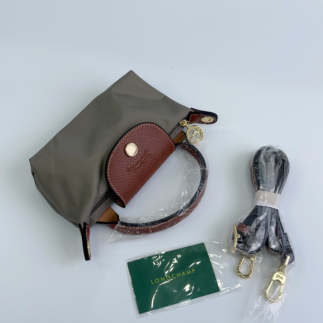 Longchamp ～ 打孔款 斑鸠灰